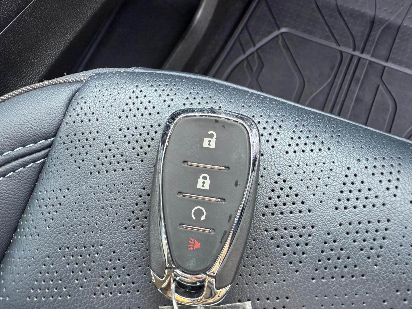 2022 Black /Blue Chevrolet Bolt EV 1LT (1G1FY6S00N4) with an ELECTRIC engine, 1A transmission, located at 11115 Chardon Rd. , Chardon, OH, 44024, (440) 214-9705, 41.580246, -81.241943 - This One Owner 2022 Chevrolet Bolt EV offers impressive features including a combined fuel efficiency of 115 MPGe, a luxurious leather interior with heated and cooled front seats, full LED exterior lighting, and advanced safety and convenience technologies such as lane keep assist, blind spot monito - Photo#43