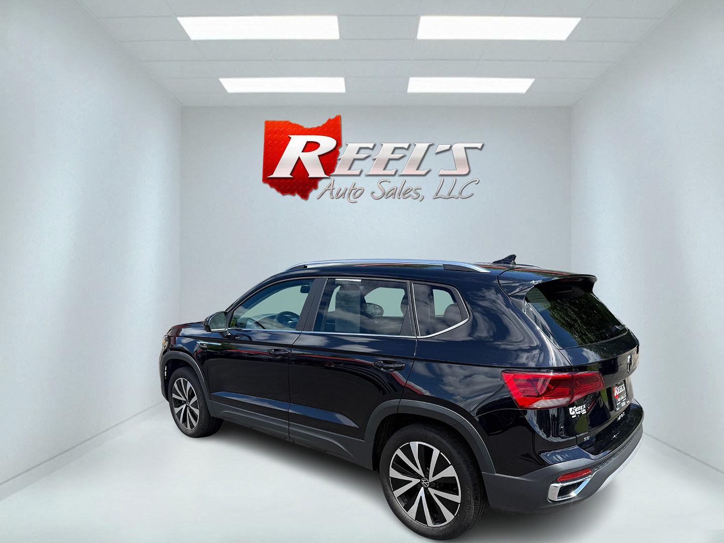 2022 Black /Black Volkswagen Taos SE 4Motion (3VVWX7B23NM) with an 1.5L I4 SFI DOHC 16V Turbo engine, 7 Speed Automatic transmission, located at 547 E. Main St., Orwell, OH, 44076, (440) 437-5893, 41.535435, -80.847855 - This 2022 Volkswagen Taos SE 4Motion features a turbocharged 1.5-liter I4 engine paired with a 7-speed automatic transmission, delivering an estimated 32 MPG highway, with advanced all-wheel-drive capabilities. It offers heated front seats, an 8.0-inch touchscreen with Apple CarPlay and Android Auto - Photo#10
