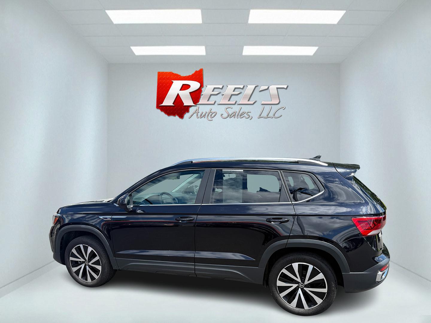 2022 Black /Black Volkswagen Taos SE 4Motion (3VVWX7B23NM) with an 1.5L I4 SFI DOHC 16V Turbo engine, 7 Speed Automatic transmission, located at 547 E. Main St., Orwell, OH, 44076, (440) 437-5893, 41.535435, -80.847855 - This 2022 Volkswagen Taos SE 4Motion features a turbocharged 1.5-liter I4 engine paired with a 7-speed automatic transmission, delivering an estimated 32 MPG highway, with advanced all-wheel-drive capabilities. It offers heated front seats, an 8.0-inch touchscreen with Apple CarPlay and Android Auto - Photo#11