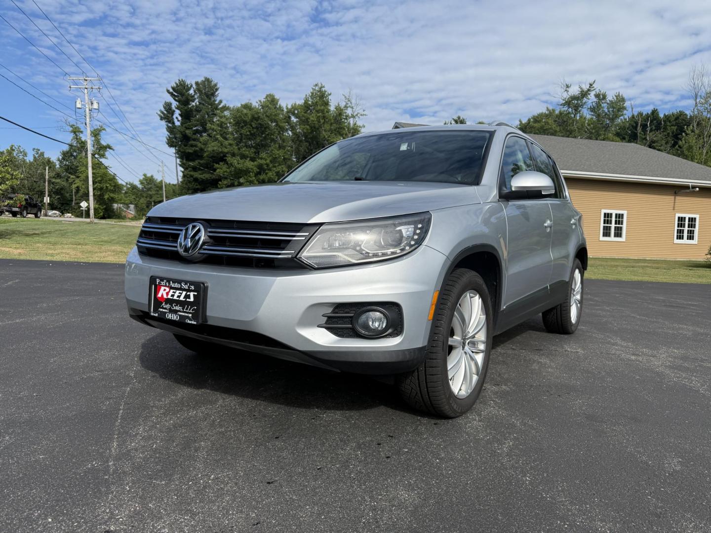 2016 Silver /Black Volkswagen Tiguan SE 4Motion (WVGBV7AX5GW) with an 2.0L I4 DOHC 16V TURBO engine, 6-Speed Automatic transmission, located at 11115 Chardon Rd. , Chardon, OH, 44024, (440) 214-9705, 41.580246, -81.241943 - This 2016 Volkswagen Tiguan SE 4Motion is a versatile compact SUV powered by a 2.0-liter turbocharged I4 engine paired with a 6-speed automatic transmission, offering confident all-wheel-drive capability with 4Motion. It features a refined leather interior, heated front seats, and power-adjustable f - Photo#0