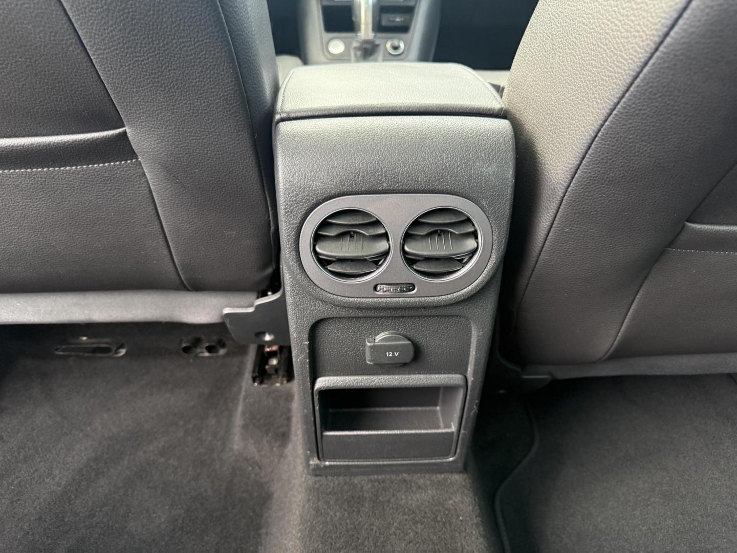 2016 Silver /Black Volkswagen Tiguan SE 4Motion (WVGBV7AX5GW) with an 2.0L I4 DOHC 16V TURBO engine, 6-Speed Automatic transmission, located at 11115 Chardon Rd. , Chardon, OH, 44024, (440) 214-9705, 41.580246, -81.241943 - This 2016 Volkswagen Tiguan SE 4Motion is a versatile compact SUV powered by a 2.0-liter turbocharged I4 engine paired with a 6-speed automatic transmission, offering confident all-wheel-drive capability with 4Motion. It features a refined leather interior, heated front seats, and power-adjustable f - Photo#34