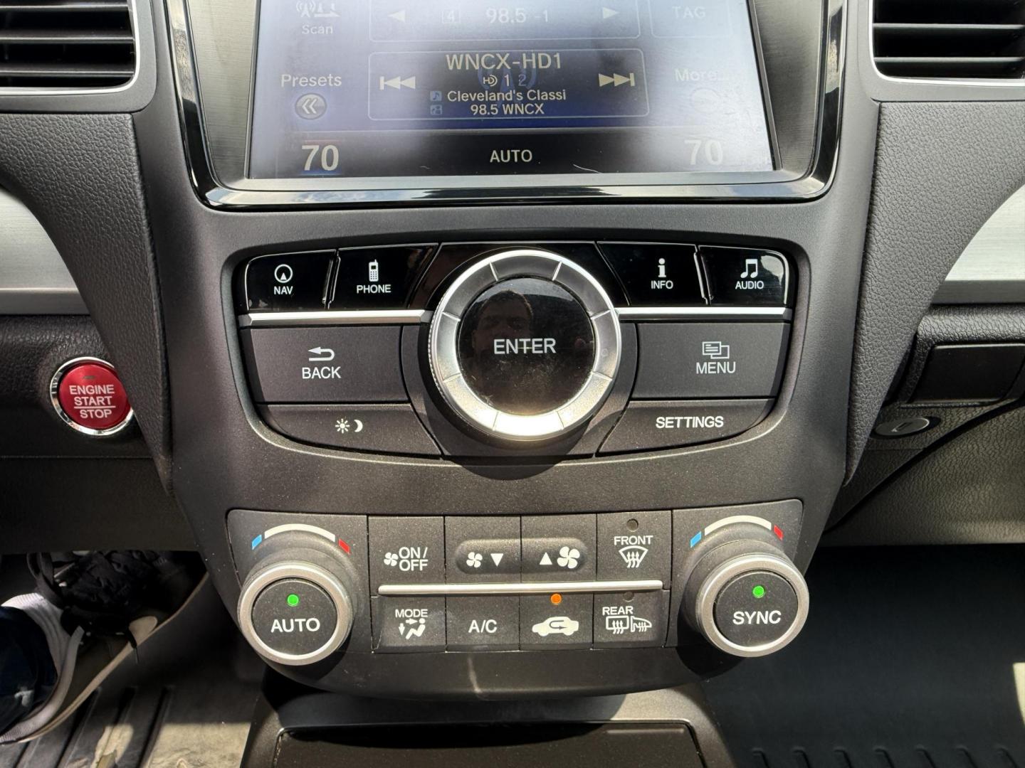 2016 Black /Black Acura RDX 6-Spd AT AWD w/Advance Package (5J8TB4H70GL) with an 3.5L V6 SOHC 24V engine, 6-Speed Automatic transmission, located at 547 E. Main St., Orwell, OH, 44076, (440) 437-5893, 41.535435, -80.847855 - This One Owner 2016 Acura RDX with the Advance Package AWD combines luxury, performance, and advanced technology, powered by a 3.5-liter V6 engine paired with a 6-speed automatic transmission, achieving 0-60 mph in approximately 6.2 seconds. It features a premium leather interior, dual-zone automati - Photo#27