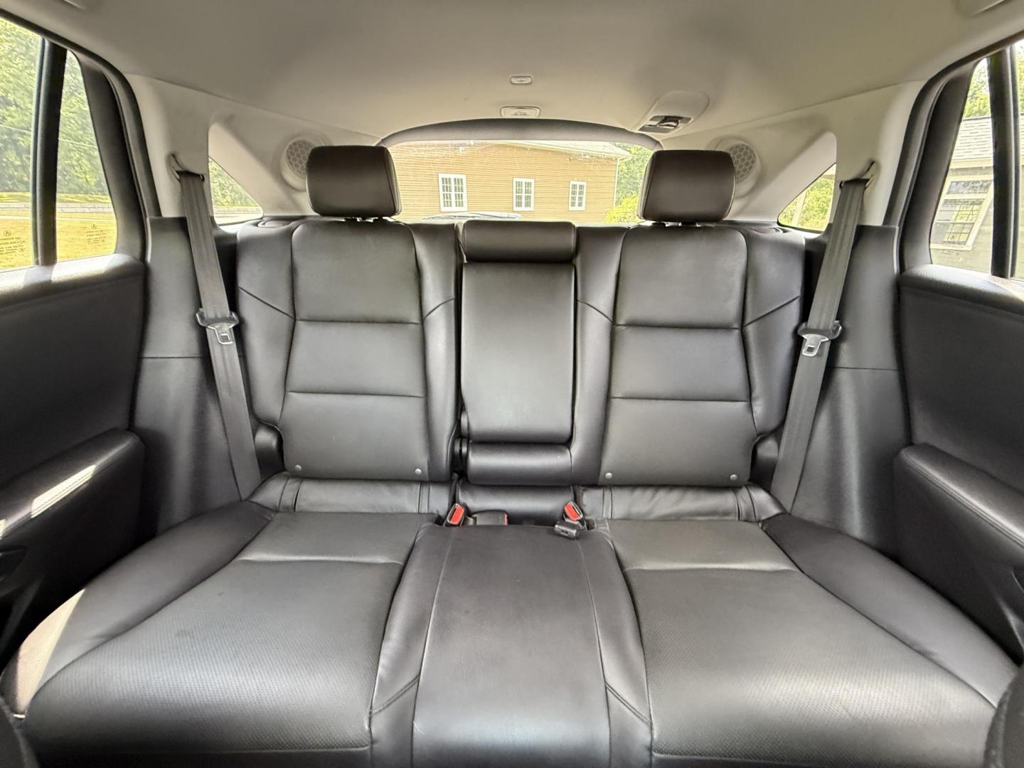 2016 Black /Black Acura RDX 6-Spd AT AWD w/Advance Package (5J8TB4H70GL) with an 3.5L V6 SOHC 24V engine, 6-Speed Automatic transmission, located at 547 E. Main St., Orwell, OH, 44076, (440) 437-5893, 41.535435, -80.847855 - This One Owner 2016 Acura RDX with the Advance Package AWD combines luxury, performance, and advanced technology, powered by a 3.5-liter V6 engine paired with a 6-speed automatic transmission, achieving 0-60 mph in approximately 6.2 seconds. It features a premium leather interior, dual-zone automati - Photo#32