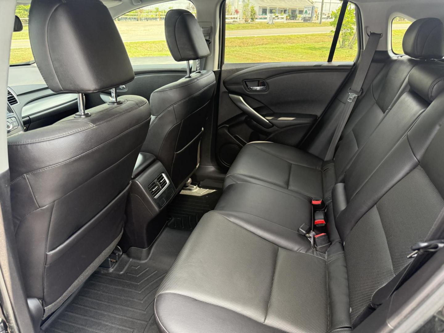 2016 Black /Black Acura RDX 6-Spd AT AWD w/Advance Package (5J8TB4H70GL) with an 3.5L V6 SOHC 24V engine, 6-Speed Automatic transmission, located at 547 E. Main St., Orwell, OH, 44076, (440) 437-5893, 41.535435, -80.847855 - This One Owner 2016 Acura RDX with the Advance Package AWD combines luxury, performance, and advanced technology, powered by a 3.5-liter V6 engine paired with a 6-speed automatic transmission, achieving 0-60 mph in approximately 6.2 seconds. It features a premium leather interior, dual-zone automati - Photo#33