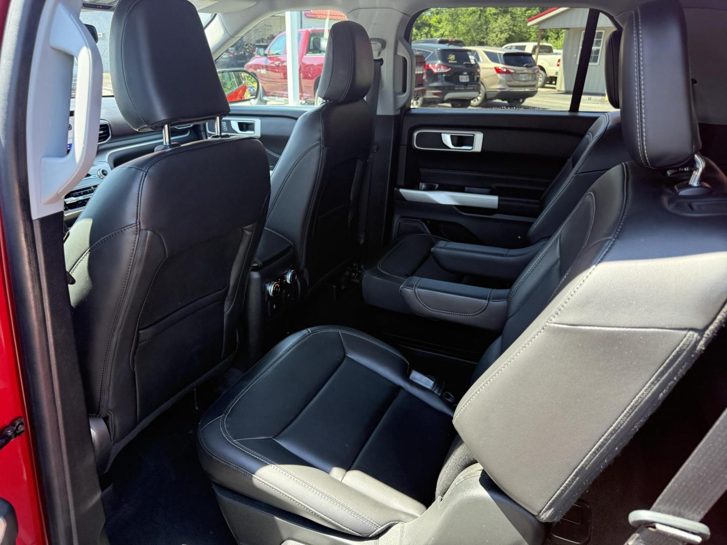 2022 Red /Black Ford Explorer XLT AWD (1FMSK8DHXNG) with an 2.3L I4 DOHC 16V engine, 10A transmission, located at 547 E. Main St., Orwell, OH, 44076, (440) 437-5893, 41.535435, -80.847855 - Photo#29