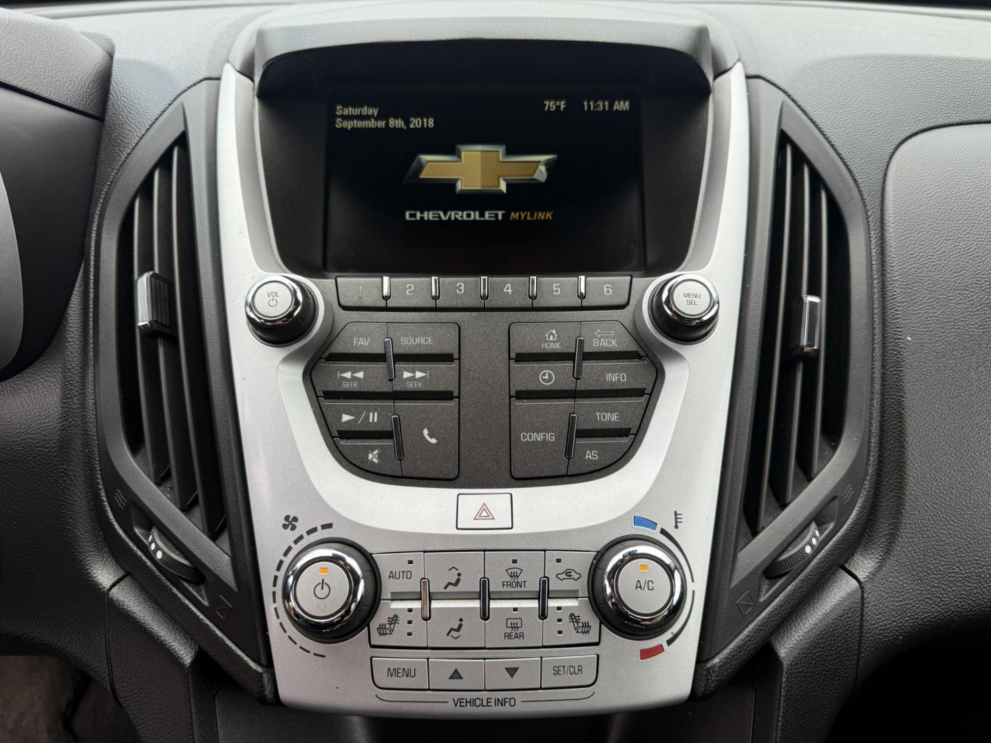 2017 Black /Black Chevrolet Equinox LT AWD (2GNFLFEK8H6) with an 2.4L L4 DOHC 16V FFV engine, 6A transmission, located at 11115 Chardon Rd. , Chardon, OH, 44024, (440) 214-9705, 41.580246, -81.241943 - This 2017 Chevrolet Equinox LT AWD with the 2.4L I4 EcoTec engine offers a reliable and fuel-efficient crossover suited for daily commuting and family use, delivering up to 28 MPG highway. It features a 6-speed automatic transmission, flex-fuel capability, and practical amenities like daytime runnin - Photo#22