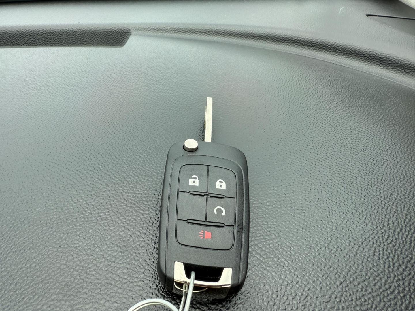 2017 Black /Black Chevrolet Equinox LT AWD (2GNFLFEK8H6) with an 2.4L L4 DOHC 16V FFV engine, 6A transmission, located at 11115 Chardon Rd. , Chardon, OH, 44024, (440) 214-9705, 41.580246, -81.241943 - This 2017 Chevrolet Equinox LT AWD with the 2.4L I4 EcoTec engine offers a reliable and fuel-efficient crossover suited for daily commuting and family use, delivering up to 28 MPG highway. It features a 6-speed automatic transmission, flex-fuel capability, and practical amenities like daytime runnin - Photo#37