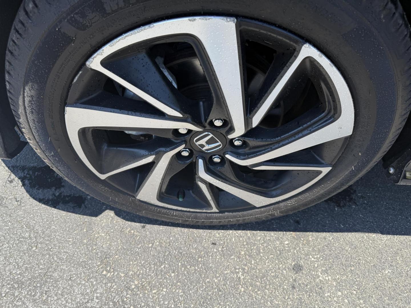 2019 Gray /Black Honda HR-V Sport AWD (3CZRU6H14KG) with an 1.8L I4 DOHC 16V engine, Automatic transmission, located at 547 E. Main St., Orwell, OH, 44076, (440) 437-5893, 41.535435, -80.847855 - This 2019 Honda HR-V Sport AWD offers a versatile and efficient driving experience with its 1.8L I4 engine, sport mode, eco mode, paddle shifters, and an impressive 31 MPG highway fuel economy. It features modern amenities like LED daytime running lights, a 7.0" touchscreen, Apple CarPlay, Android A - Photo#13
