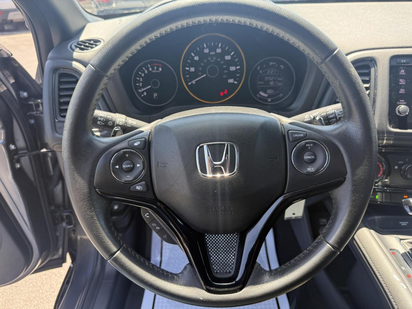 2019 Gray /Black Honda HR-V Sport AWD (3CZRU6H14KG) with an 1.8L I4 DOHC 16V engine, Automatic transmission, located at 547 E. Main St., Orwell, OH, 44076, (440) 437-5893, 41.535435, -80.847855 - This 2019 Honda HR-V Sport AWD offers a versatile and efficient driving experience with its 1.8L I4 engine, sport mode, eco mode, paddle shifters, and an impressive 31 MPG highway fuel economy. It features modern amenities like LED daytime running lights, a 7.0" touchscreen, Apple CarPlay, Android A - Photo#21