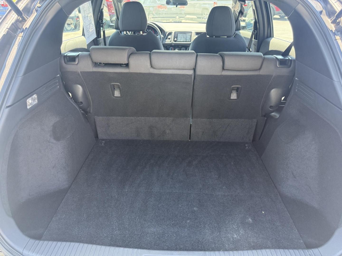 2019 Gray /Black Honda HR-V Sport AWD (3CZRU6H14KG) with an 1.8L I4 DOHC 16V engine, Automatic transmission, located at 547 E. Main St., Orwell, OH, 44076, (440) 437-5893, 41.535435, -80.847855 - This 2019 Honda HR-V Sport AWD offers a versatile and efficient driving experience with its 1.8L I4 engine, sport mode, eco mode, paddle shifters, and an impressive 31 MPG highway fuel economy. It features modern amenities like LED daytime running lights, a 7.0" touchscreen, Apple CarPlay, Android A - Photo#31