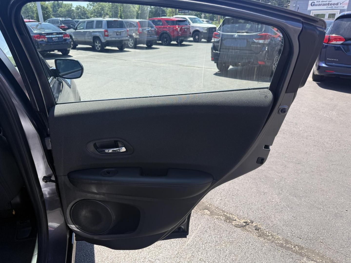 2019 Gray /Black Honda HR-V Sport AWD (3CZRU6H14KG) with an 1.8L I4 DOHC 16V engine, Automatic transmission, located at 547 E. Main St., Orwell, OH, 44076, (440) 437-5893, 41.535435, -80.847855 - This 2019 Honda HR-V Sport AWD offers a versatile and efficient driving experience with its 1.8L I4 engine, sport mode, eco mode, paddle shifters, and an impressive 31 MPG highway fuel economy. It features modern amenities like LED daytime running lights, a 7.0" touchscreen, Apple CarPlay, Android A - Photo#34