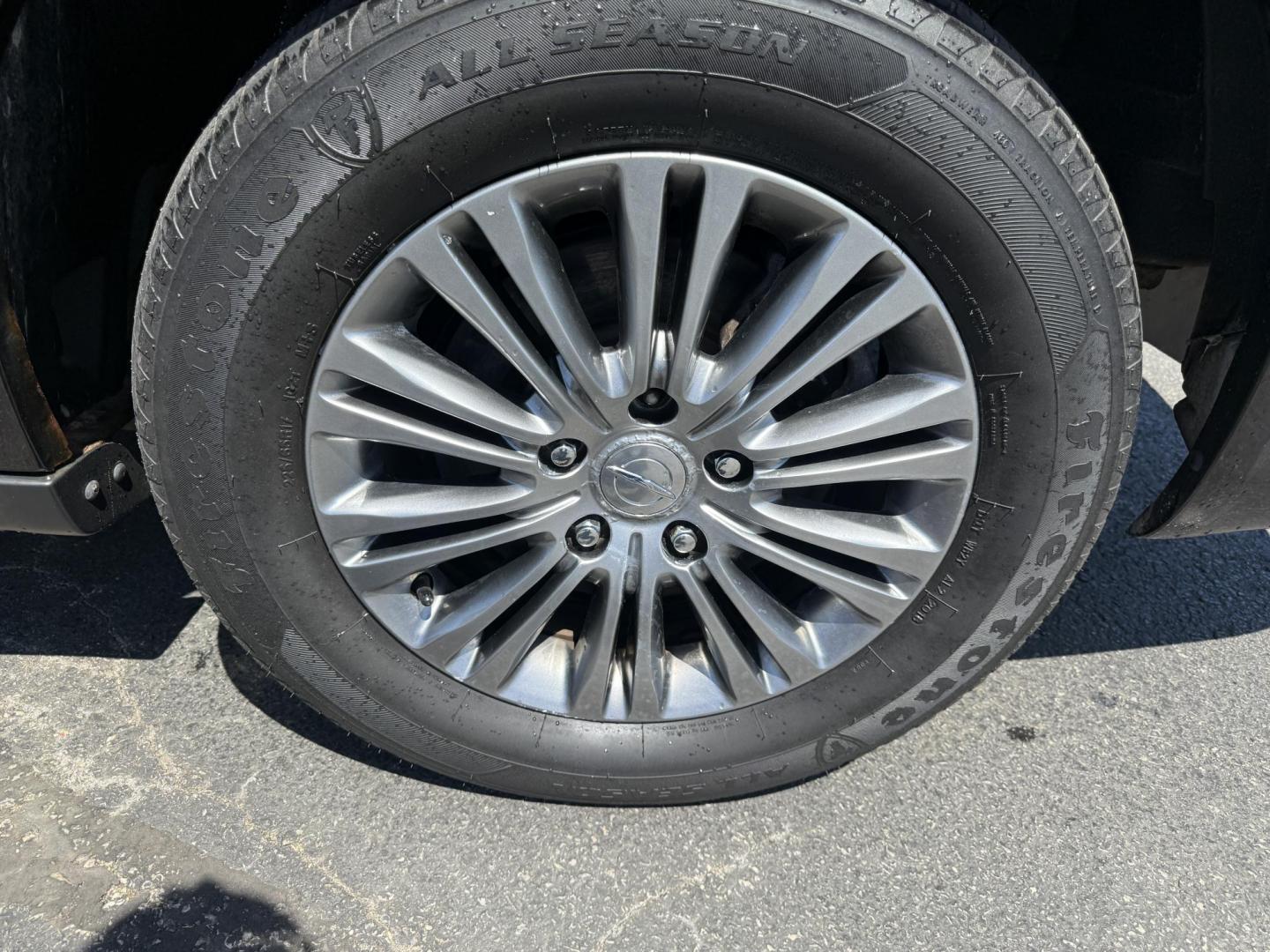 2014 Black /Black Chrysler Town & Country Touring-L (2C4RC1CG9ER) with an 3.6L V6 DOHC 24V FFV engine, 6-Speed Automatic transmission, located at 547 E. Main St., Orwell, OH, 44076, (440) 437-5893, 41.535435, -80.847855 - Photo#11