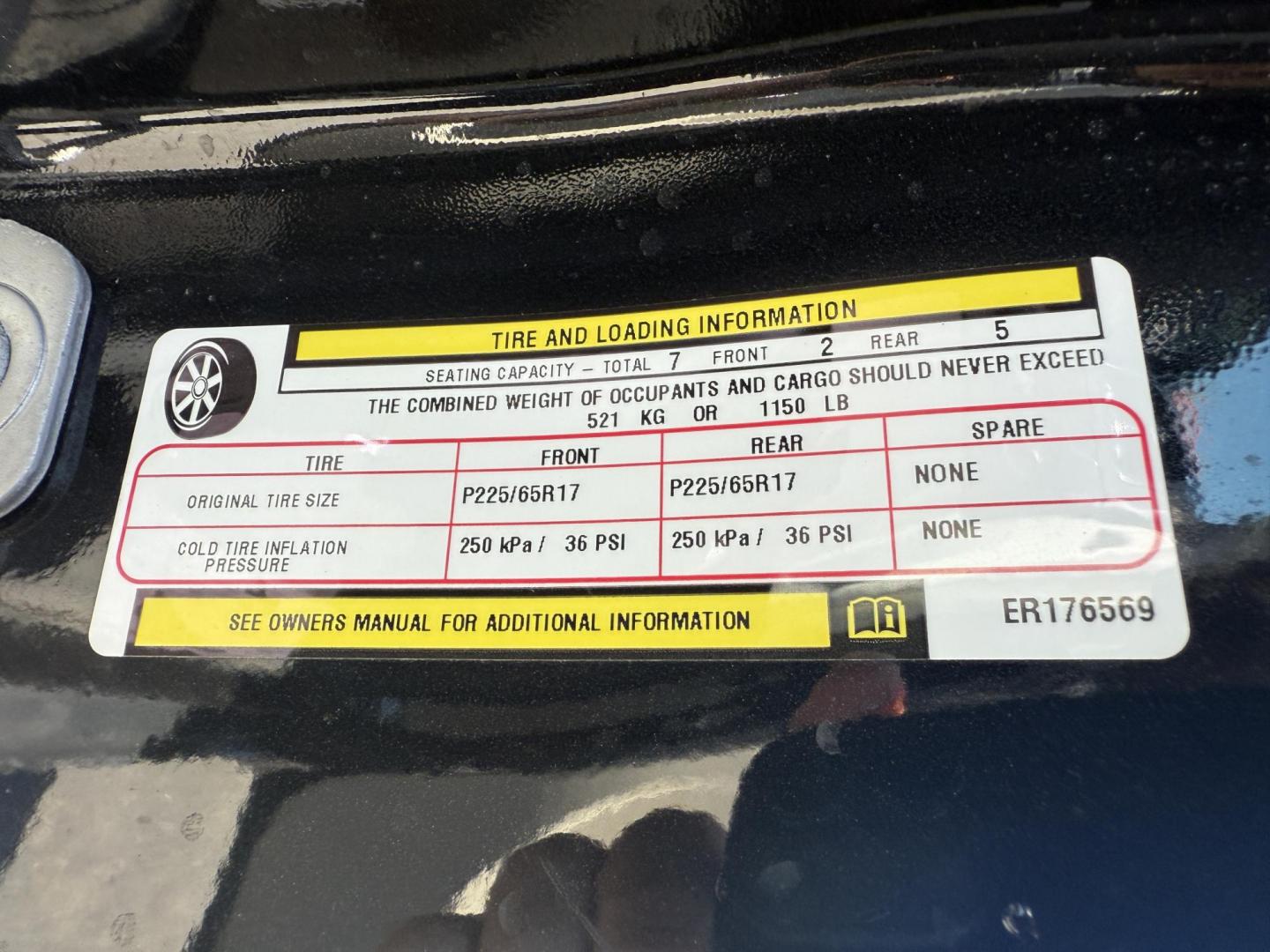 2014 Black /Black Chrysler Town & Country Touring-L (2C4RC1CG9ER) with an 3.6L V6 DOHC 24V FFV engine, 6-Speed Automatic transmission, located at 547 E. Main St., Orwell, OH, 44076, (440) 437-5893, 41.535435, -80.847855 - Photo#19