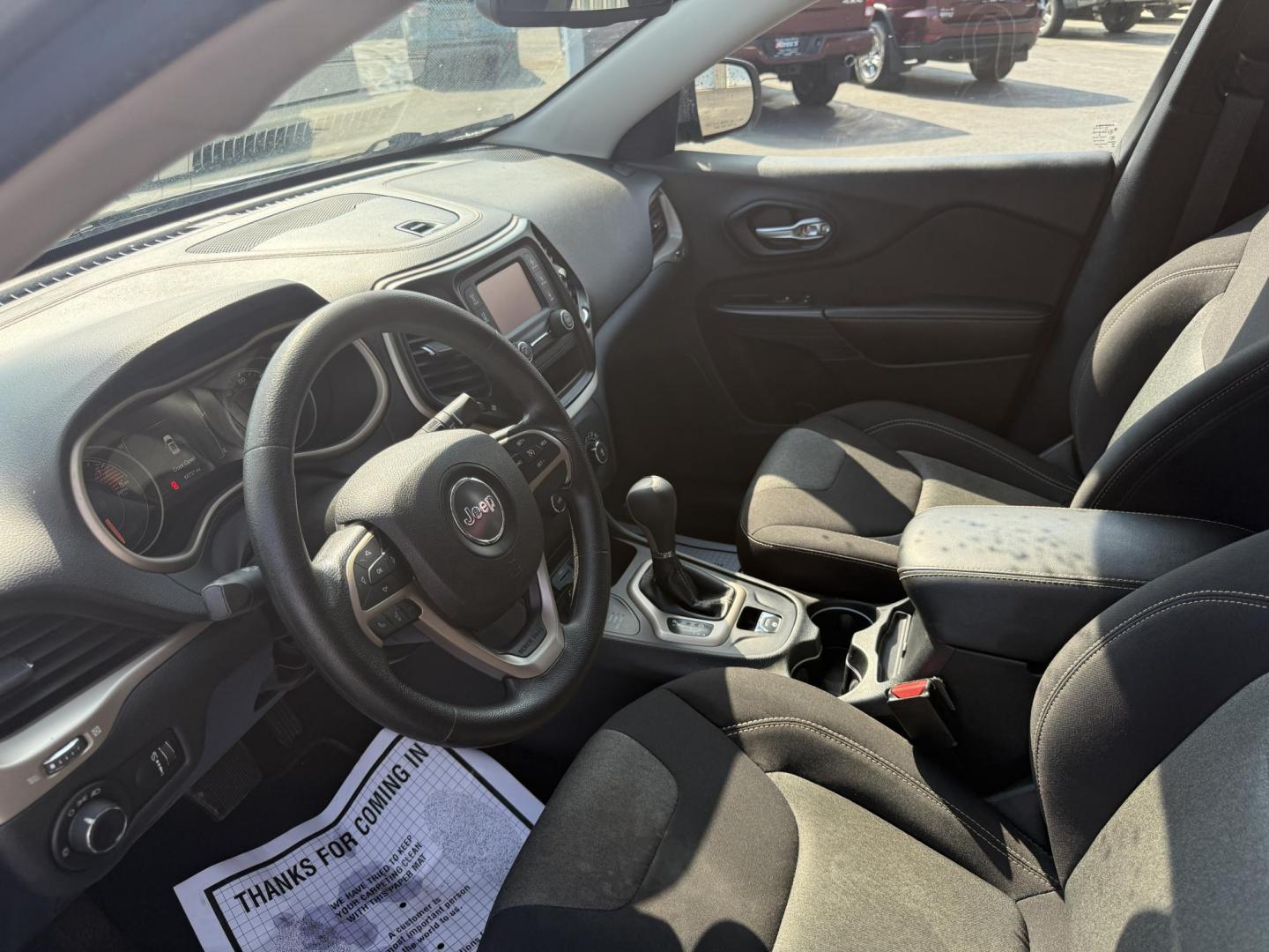 2016 Silver /Black Jeep Cherokee Sport 4WD (1C4PJMAS5GW) with an 3.2L V6 DOHC 24V engine, 9A transmission, located at 547 E. Main St., Orwell, OH, 44076, (440) 437-5893, 41.535435, -80.847855 - Photo#14