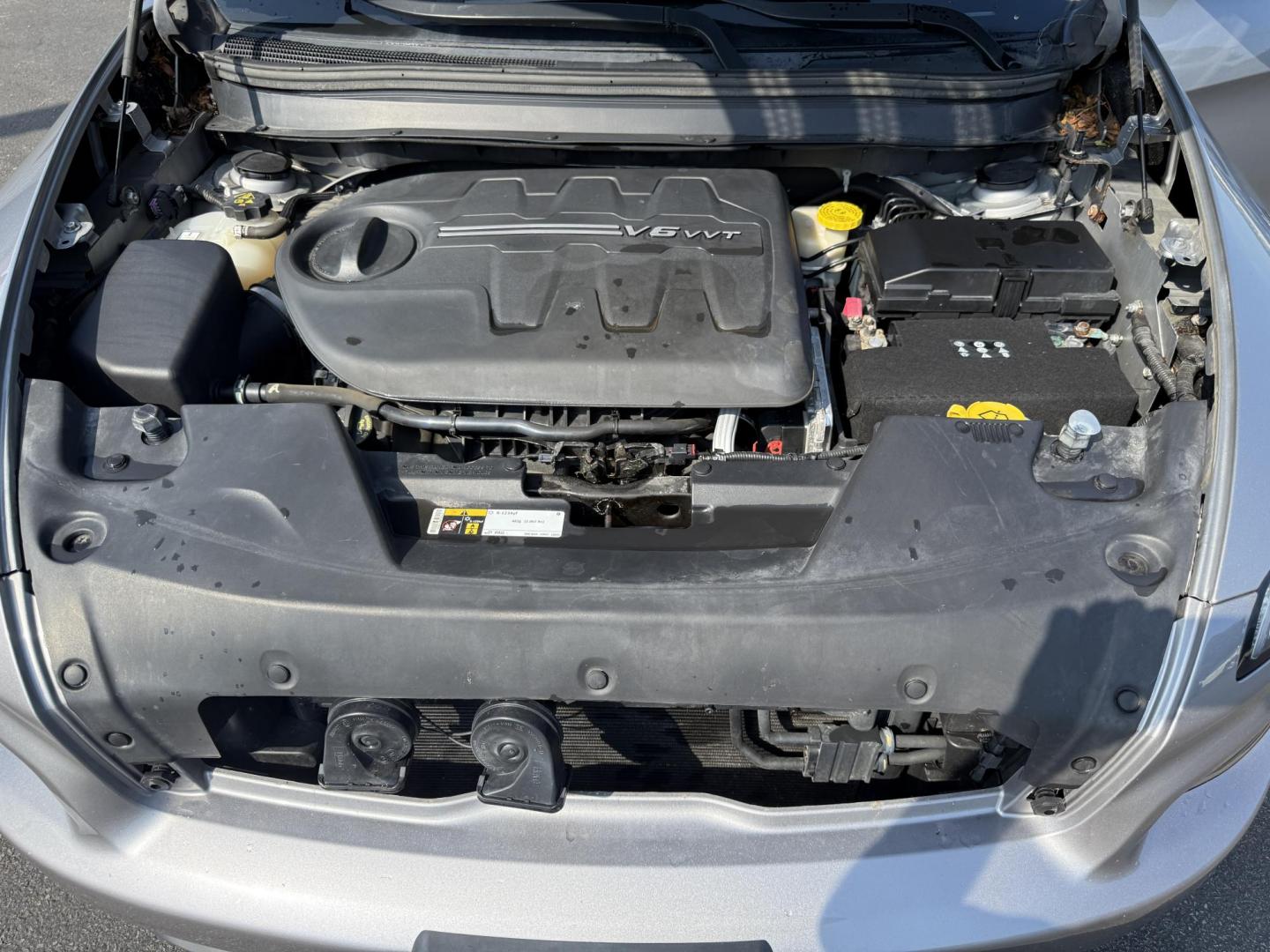 2016 Silver /Black Jeep Cherokee Sport 4WD (1C4PJMAS5GW) with an 3.2L V6 DOHC 24V engine, 9A transmission, located at 547 E. Main St., Orwell, OH, 44076, (440) 437-5893, 41.535435, -80.847855 - Photo#13