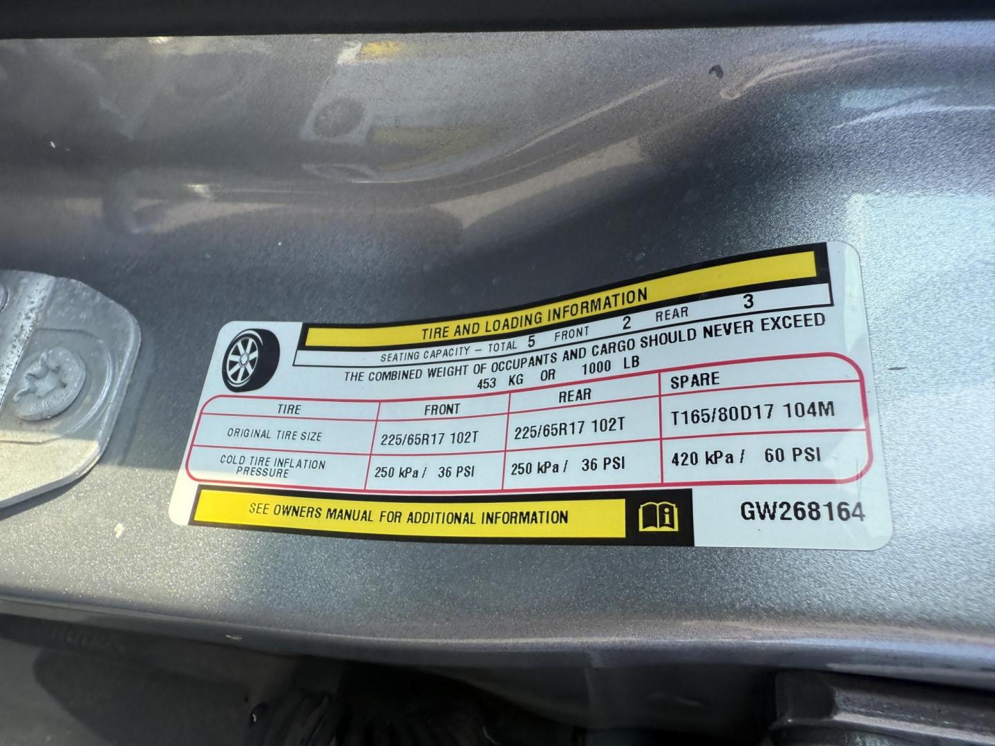 2016 Silver /Black Jeep Cherokee Sport 4WD (1C4PJMAS5GW) with an 3.2L V6 DOHC 24V engine, 9A transmission, located at 547 E. Main St., Orwell, OH, 44076, (440) 437-5893, 41.535435, -80.847855 - Photo#17