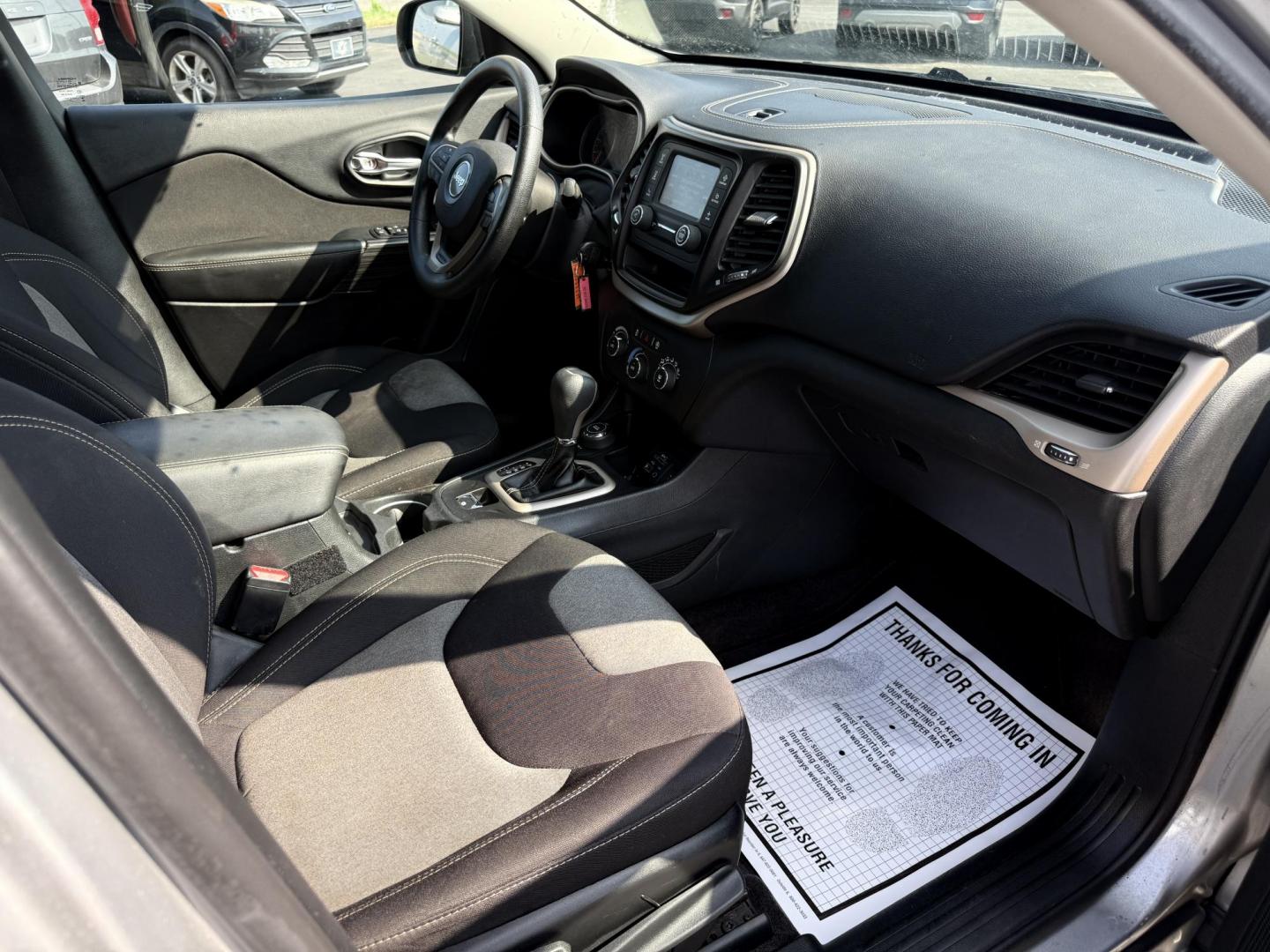 2016 Silver /Black Jeep Cherokee Sport 4WD (1C4PJMAS5GW) with an 3.2L V6 DOHC 24V engine, 9A transmission, located at 547 E. Main St., Orwell, OH, 44076, (440) 437-5893, 41.535435, -80.847855 - Photo#32