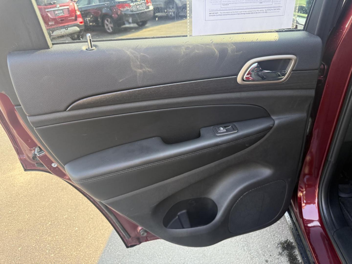 2016 Red /Black Jeep Grand Cherokee Laredo E 4WD (1C4RJFAG4GC) with an 3.6L V6 DOHC 24V engine, 8A transmission, located at 547 E. Main St., Orwell, OH, 44076, (440) 437-5893, 41.535435, -80.847855 - This One Owner 2016 Jeep Grand Cherokee Laredo E 4WD comes equipped with a 3.6L Pentastar V6 engine and an 8-speed automatic transmission, providing a solid balance of power and efficiency. It features a power driver's seat, dual-zone automatic climate control, a 5.0" touchscreen, a 7.0" gauge clust - Photo#28