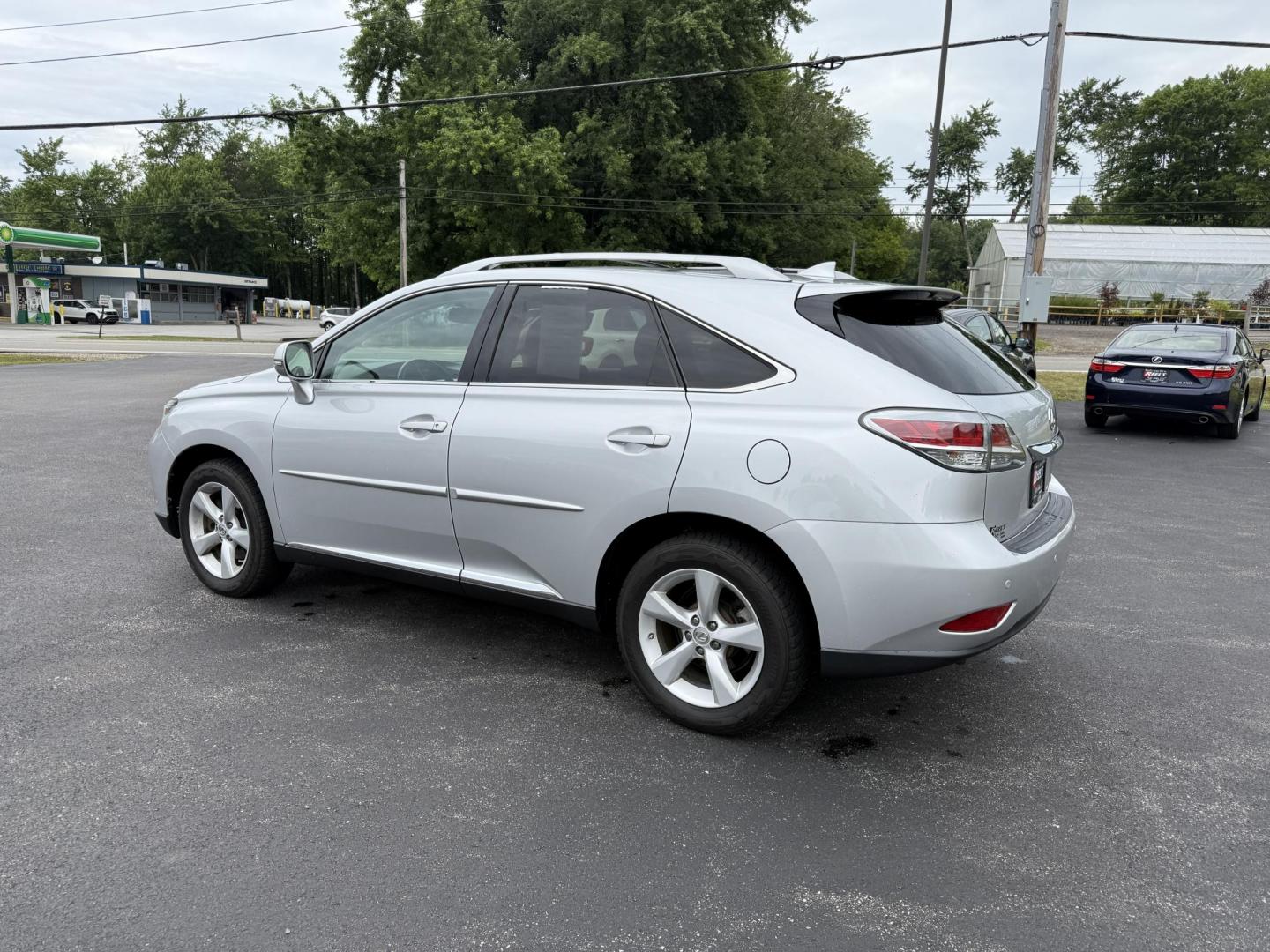 2015 Silver /Black Lexus RX 350 AWD (2T2BK1BA4FC) with an 3.5L V6 DOHC 24V engine, 6-Speed Automatic transmission, located at 11115 Chardon Rd. , Chardon, OH, 44024, (440) 214-9705, 41.580246, -81.241943 - This One Owner 2015 Lexus RX 350 AWD is a luxury midsize SUV powered by a 3.5L 2GR-FE V6 engine with a 6-speed automatic transmission, offering a refined driving experience and reliable performance. It boasts a premium leather interior with heated and cooled front seats, dual-zone automatic climate - Photo#10