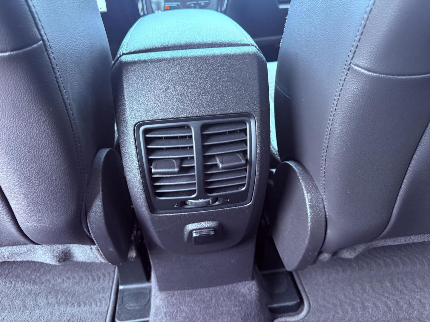 2018 Black /Black Ford Escape SE 4WD (1FMCU9GD6JU) with an 1.5L I4 DOHC 16V Turbo engine, 6A transmission, located at 547 E. Main St., Orwell, OH, 44076, (440) 437-5893, 41.535435, -80.847855 - This 2018 Ford Escape SE 4WD features a 1.5L turbocharged EcoBoost I4 engine paired with a 6-speed automatic transmission, delivering a good balance of power and efficiency (up to 28 MPG highway). It offers comfort and convenience with a power driver’s seat, heated front seats, dual-zone automatic - Photo#33