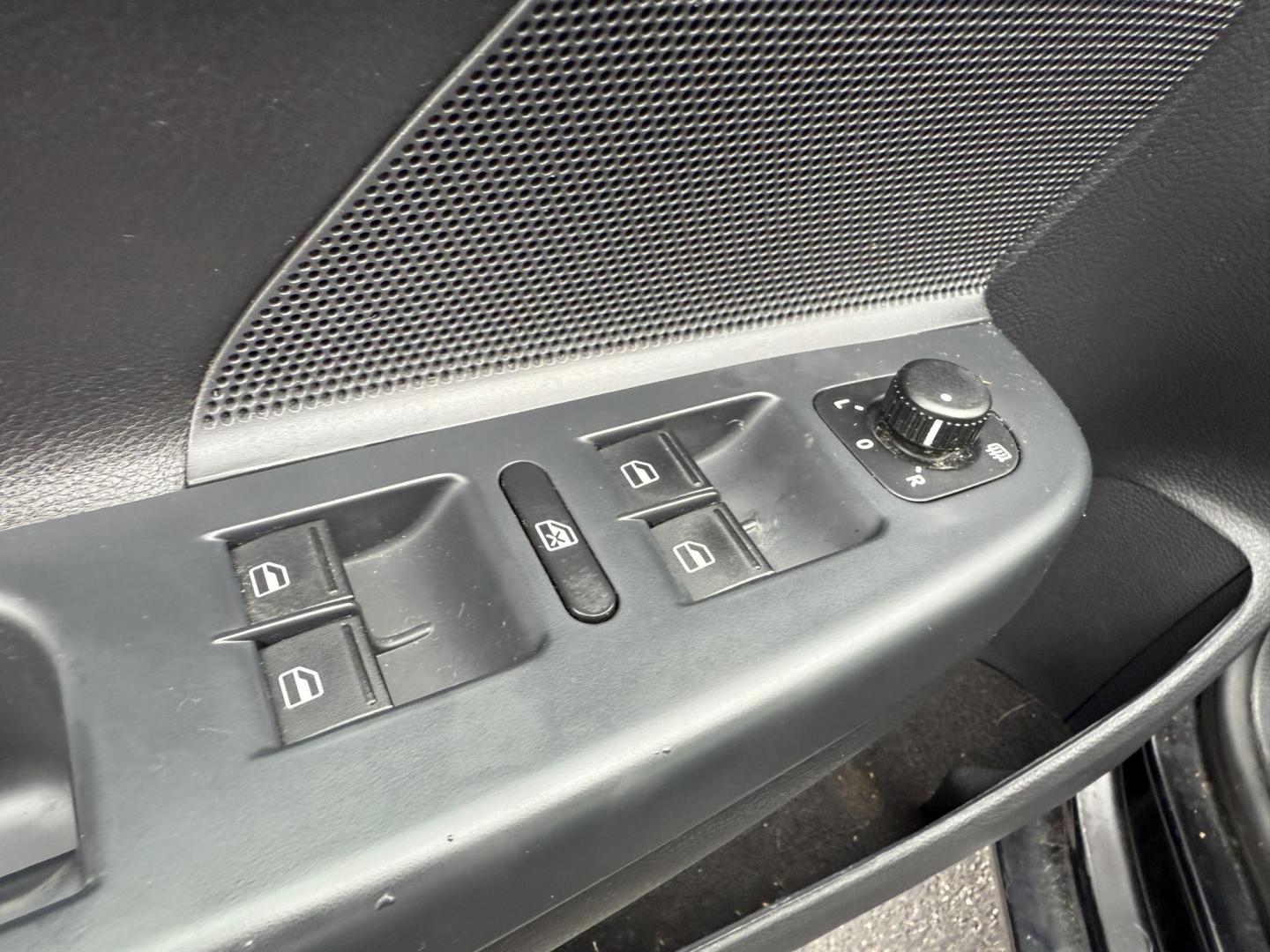 2014 Black /Black Volkswagen Jetta SportWagen 2.0L TDI (3VWPL7AJ9EM) with an 2.0L I4 SOHC 16V TURBO DIESEL engine, 6 Speed Auto transmission, located at 11115 Chardon Rd. , Chardon, OH, 44024, (440) 214-9705, 41.580246, -81.241943 - This 2014 Volkswagen Jetta SportWagen TDI is a versatile diesel-powered wagon featuring a 2.0L turbocharged I4 engine and 6-speed automatic transmission, delivering strong torque and impressive fuel economy at up to 37 MPG highway. Well-equipped for comfort and convenience, it includes leather inte - Photo#18