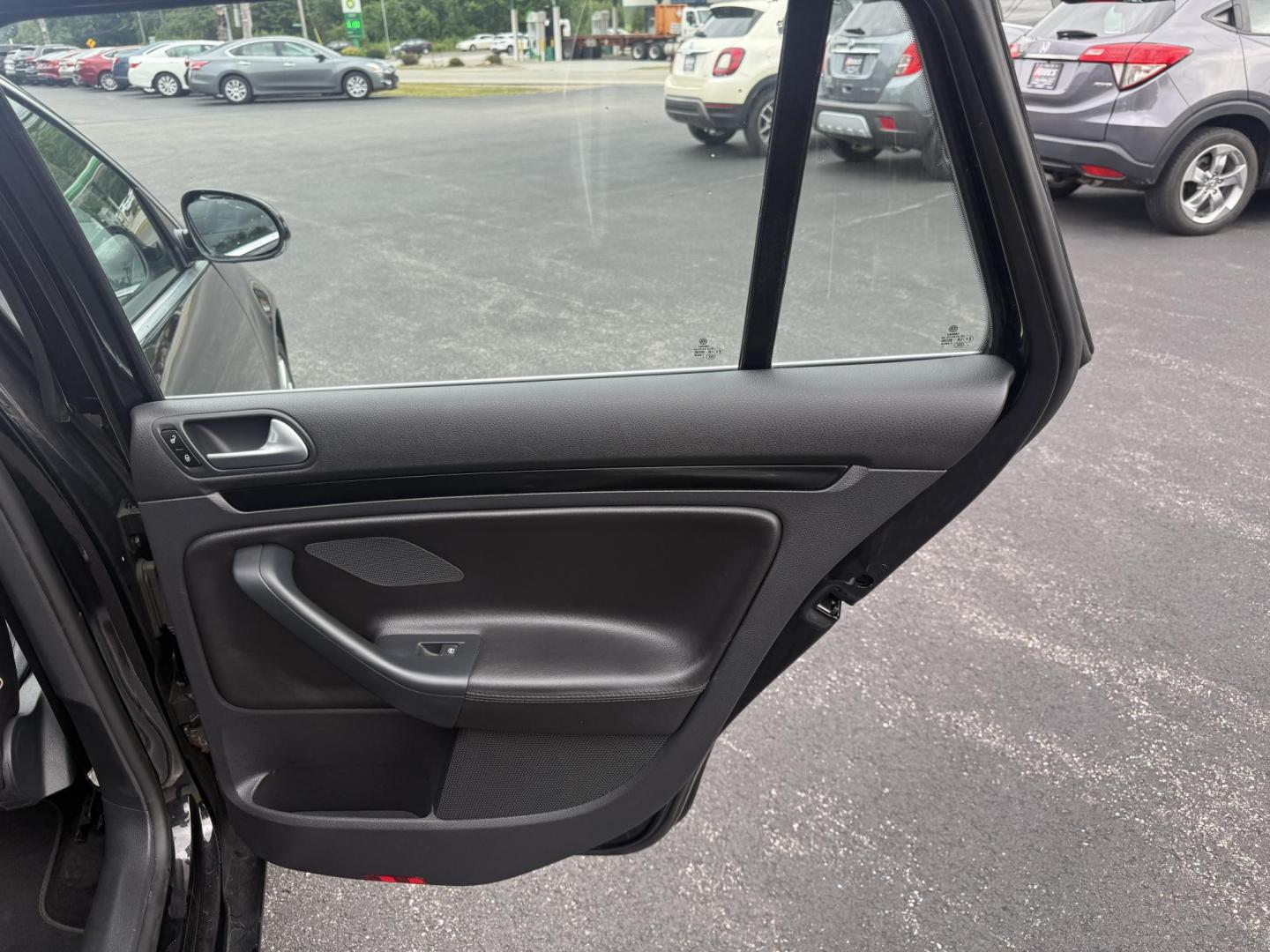 2014 Black /Black Volkswagen Jetta SportWagen 2.0L TDI (3VWPL7AJ9EM) with an 2.0L I4 SOHC 16V TURBO DIESEL engine, 6 Speed Auto transmission, located at 11115 Chardon Rd. , Chardon, OH, 44024, (440) 214-9705, 41.580246, -81.241943 - This 2014 Volkswagen Jetta SportWagen TDI is a versatile diesel-powered wagon featuring a 2.0L turbocharged I4 engine and 6-speed automatic transmission, delivering strong torque and impressive fuel economy at up to 37 MPG highway. Well-equipped for comfort and convenience, it includes leather inte - Photo#36
