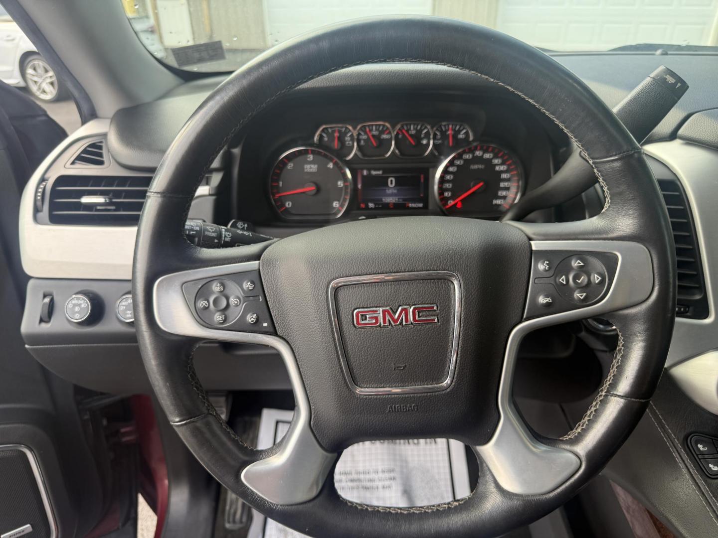 2016 Red /Black GMC Yukon XL SLT 4WD (1GKS2GKCXGR) with an 5.3L V8 OHV 16V engine, 6A transmission, located at 547 E. Main St., Orwell, OH, 44076, (440) 437-5893, 41.535435, -80.847855 - Photo#26