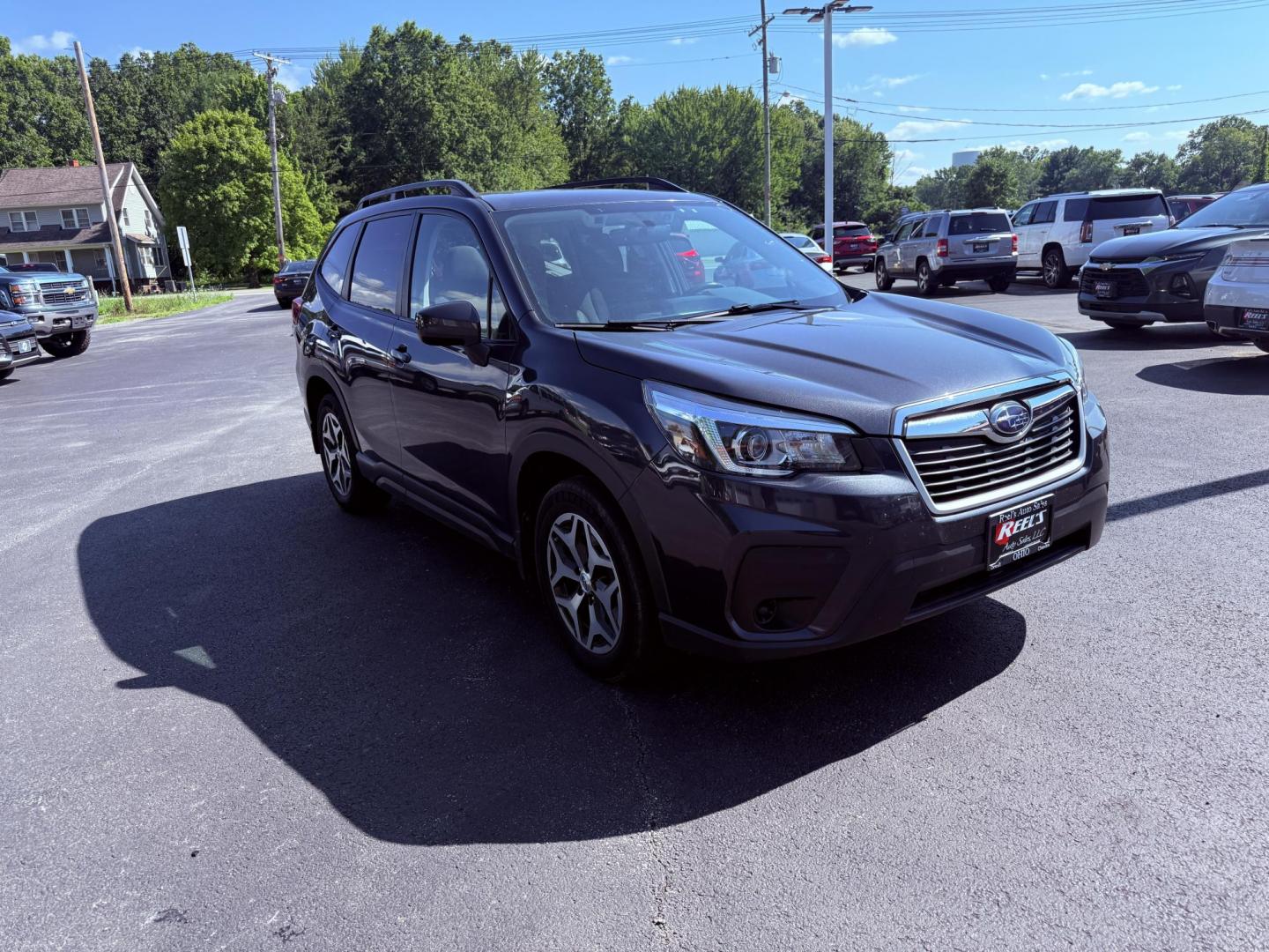 2019 Gray /Black Subaru Forester Premium (JF2SKAEC0KH) with an 2.5L H4 DOHC 16V engine, Automatic transmission, located at 547 E. Main St., Orwell, OH, 44076, (440) 437-5893, 41.535435, -80.847855 - Photo#2