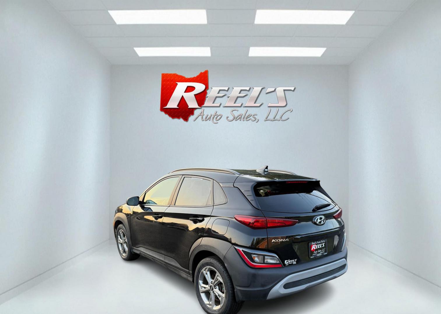 2023 Black /BLack Hyundai Kona SEL AWD (KM8K6CAB6PU) with an 2.0L I4 DOHC 16V engine, Automatic transmission, located at 11115 Chardon Rd. , Chardon, OH, 44024, (440) 214-9705, 41.580246, -81.241943 - This One Owner 2023 Hyundai Kona SEL AWD comes equipped with a 2.0L I4 GDI engine, achieving up to 33 MPG on the highway, and features advanced safety tech like forward collision warning with emergency braking, lane keep assist, blind spot monitoring, LED daytime running lights, dusk-sensing headlig - Photo#9