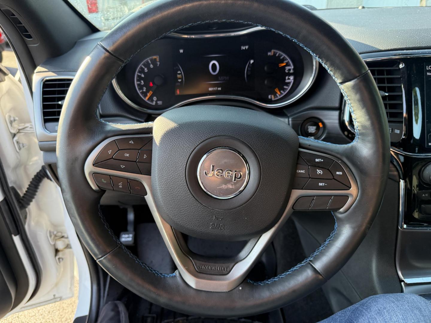 2019 White /Black Jeep Grand Cherokee Upland 4WD (1C4RJFAG7KC) with an 3.6L V6 DOHC 24V engine, 8A transmission, located at 547 E. Main St., Orwell, OH, 44076, (440) 437-5893, 41.535435, -80.847855 - This One Owner 2019 Jeep Grand Cherokee Upland 4WD features a 3.6L Pentastar V6 engine paired with an 8-speed automatic transmission, offering a blend of power and efficiency. It comes equipped with convenience and comfort features such as a power driver's seat, heated front seats, remote start, and - Photo#23