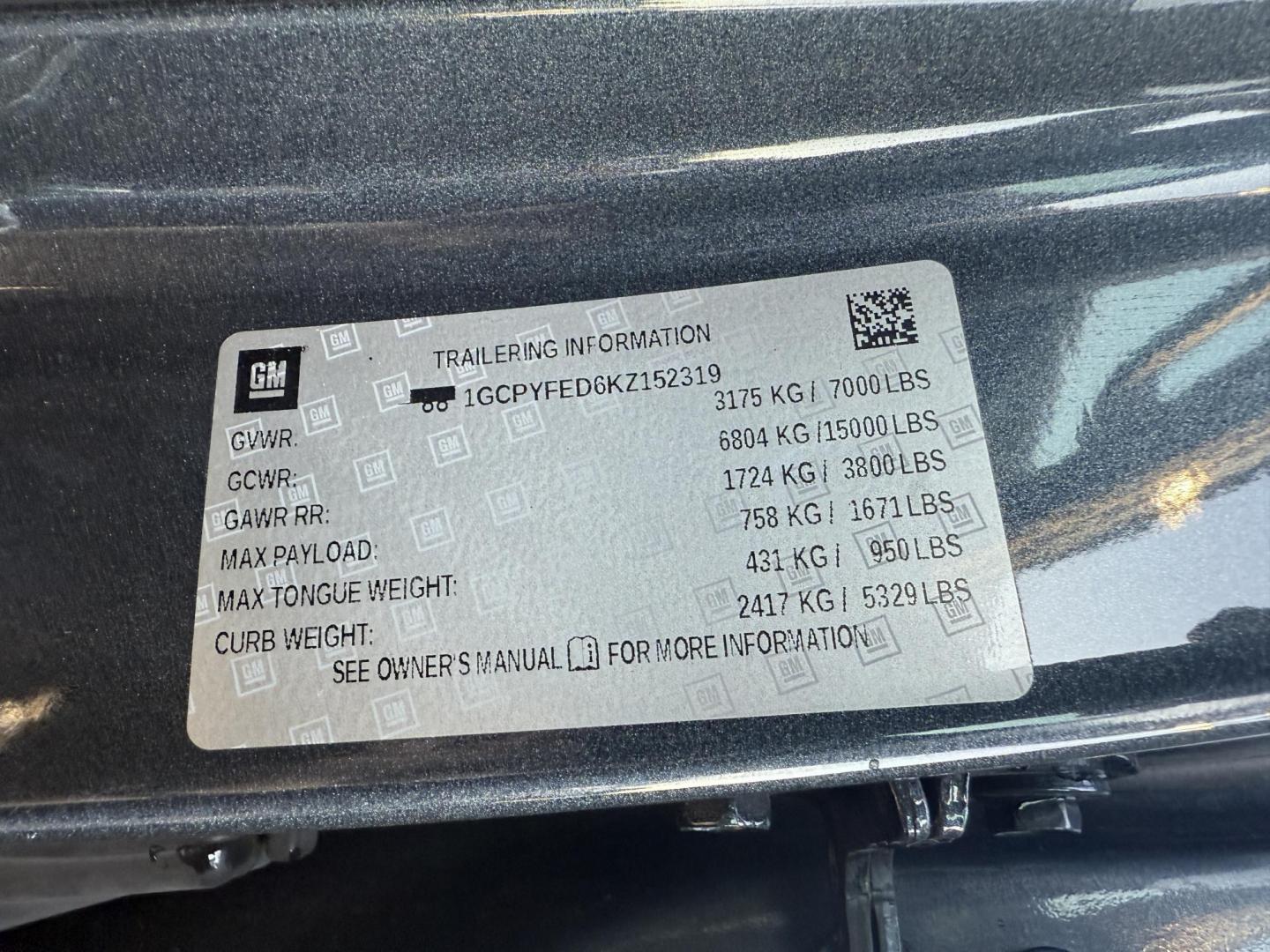 2019 Gray /Black Chevrolet Silverado 1500 LT Trail Boss Crew Cab Short Box 4WD (1GCPYFED6KZ) with an 5.3L V8 OHV 16V engine, 8-Speed Automatic transmission, located at 547 E. Main St., Orwell, OH, 44076, (440) 437-5893, 41.535435, -80.847855 - Photo#24