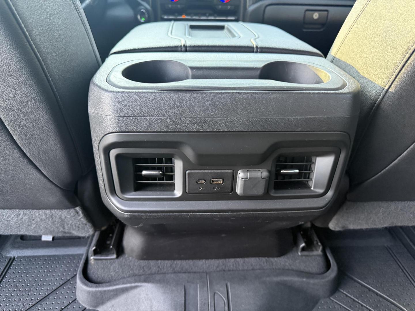 2019 Gray /Black Chevrolet Silverado 1500 LT Trail Boss Crew Cab Short Box 4WD (1GCPYFED6KZ) with an 5.3L V8 OHV 16V engine, 8-Speed Automatic transmission, located at 547 E. Main St., Orwell, OH, 44076, (440) 437-5893, 41.535435, -80.847855 - Photo#36