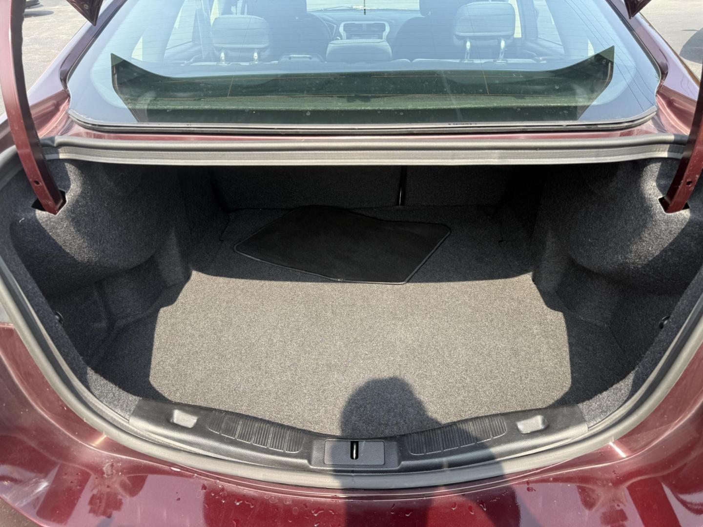 2018 Burgundy /Black Ford Fusion SE (3FA6P0HD7JR) with an 1.5L I4 DOHC 16V Turbo engine, 6A transmission, located at 11115 Chardon Rd. , Chardon, OH, 44024, (440) 214-9705, 41.580246, -81.241943 - This One Owner 2018 Ford Fusion SE FWD is powered by a 1.5L turbocharged EcoBoost I4 engine paired with a 6-speed automatic transmission, delivering up to 34 MPG on the highway. It features an 8.0-inch center touchscreen with Apple CarPlay and Android Auto, dual zone automatic climate control, power - Photo#36