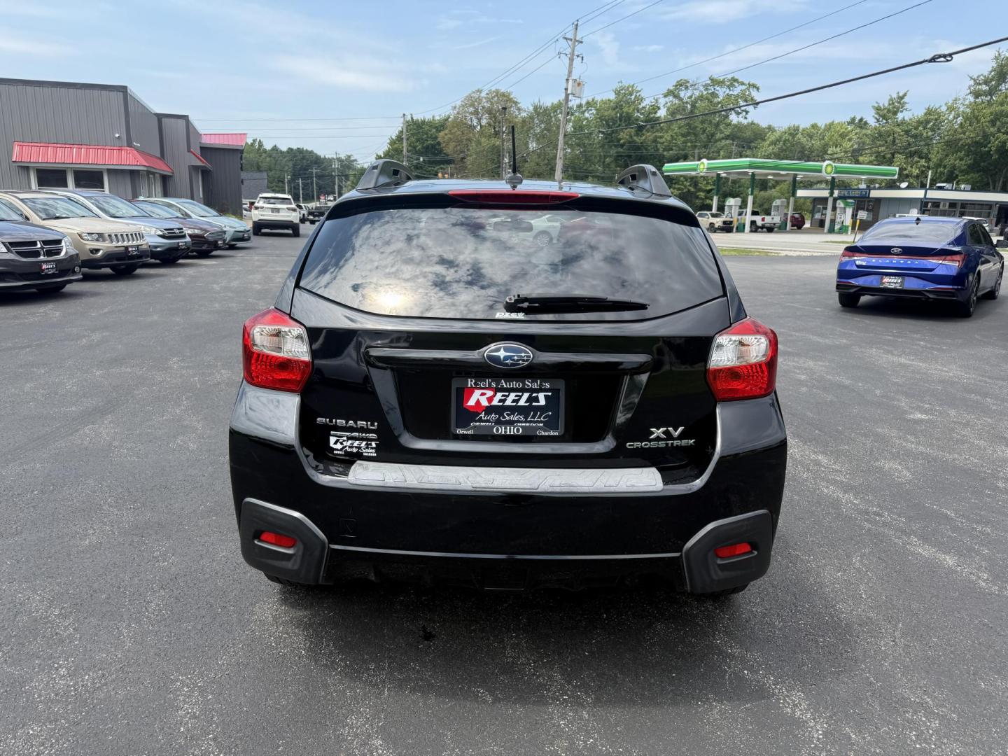 2014 Black /Tan Subaru XV Crosstrek 2.0 Limited (JF2GPAKC9E8) with an 2.0L I4 DOHC 16V engine, Automatic transmission, located at 11115 Chardon Rd. , Chardon, OH, 44024, (440) 214-9705, 41.580246, -81.241943 - This One Owner 2014 Subaru XV Crosstrek 2.0 Limited features a 2.0L H4 engine paired with Subaru’s Symmetrical All-Wheel Drive system, delivering secure handling and up to 32 MPG on the highway. It comes well-appointed with a leather interior, heated front seats, single zone automatic climate cont - Photo#8