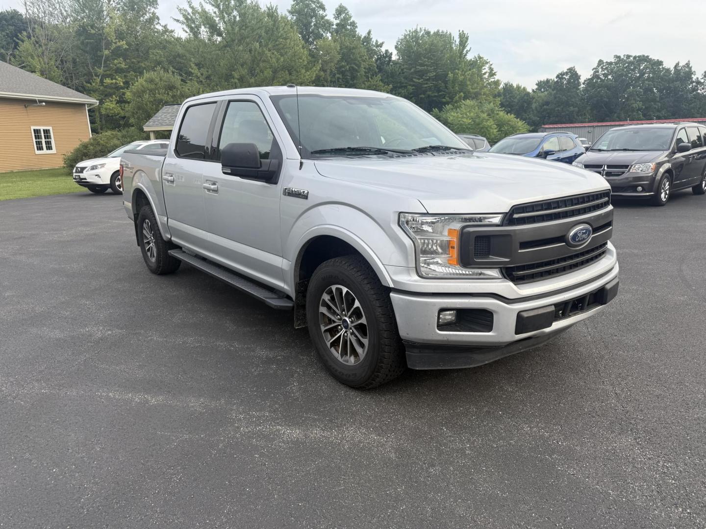 2018 Silver /Black Ford F-150 XLT SuperCrew 5.5-ft. Bed 4WD (1FTEW1EP0JK) with an 2.7L V6 DOHC 24V TWIN TURBO engine, 10 Speed Auto transmission, located at 547 E. Main St., Orwell, OH, 44076, (440) 437-5893, 41.535435, -80.847855 - This One Owner 2018 Ford F-150 is from Florida and it really shows underneath. Powered by Ford's incredible 2.7 Twin Turbo EcoBoost V6 engine and a 10 speed automatic transmission this truck will tow up to 7,600 pounds while achieving a respectable fuel economy of 24 MPG highway. On the inside you g - Photo#2