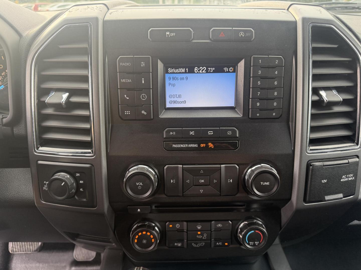 2018 Silver /Black Ford F-150 XLT SuperCrew 5.5-ft. Bed 4WD (1FTEW1EP0JK) with an 2.7L V6 DOHC 24V TWIN TURBO engine, 10 Speed Auto transmission, located at 547 E. Main St., Orwell, OH, 44076, (440) 437-5893, 41.535435, -80.847855 - This One Owner 2018 Ford F-150 is from Florida and it really shows underneath. Powered by Ford's incredible 2.7 Twin Turbo EcoBoost V6 engine and a 10 speed automatic transmission this truck will tow up to 7,600 pounds while achieving a respectable fuel economy of 24 MPG highway. On the inside you g - Photo#25