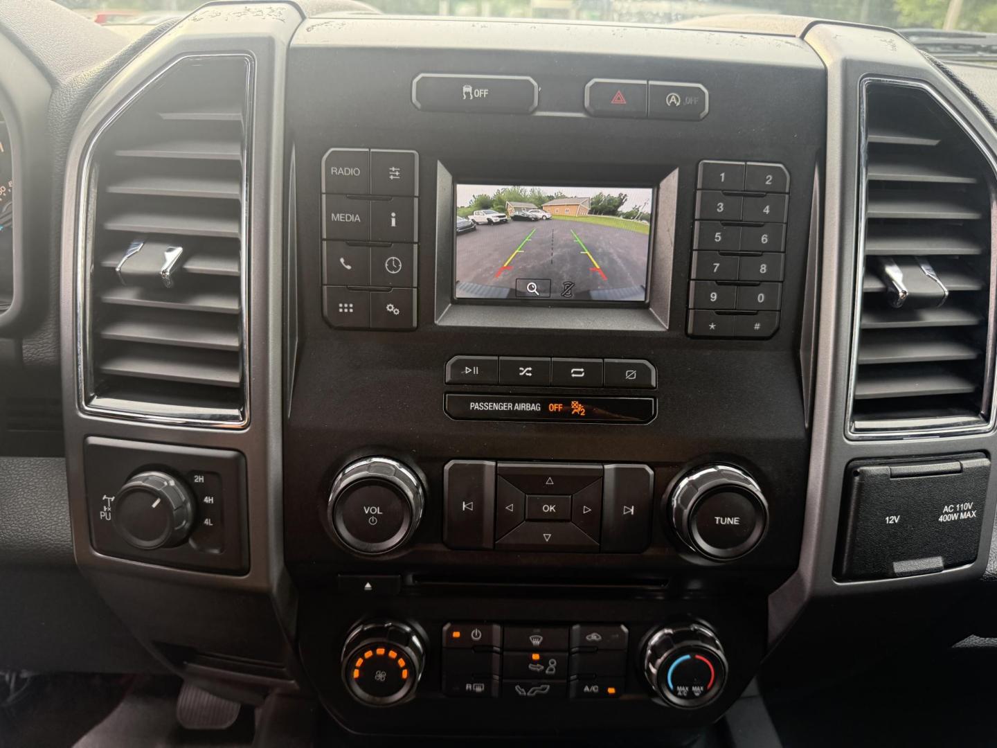 2018 Silver /Black Ford F-150 XLT SuperCrew 5.5-ft. Bed 4WD (1FTEW1EP0JK) with an 2.7L V6 DOHC 24V TWIN TURBO engine, 10 Speed Auto transmission, located at 547 E. Main St., Orwell, OH, 44076, (440) 437-5893, 41.535435, -80.847855 - This One Owner 2018 Ford F-150 is from Florida and it really shows underneath. Powered by Ford's incredible 2.7 Twin Turbo EcoBoost V6 engine and a 10 speed automatic transmission this truck will tow up to 7,600 pounds while achieving a respectable fuel economy of 24 MPG highway. On the inside you g - Photo#26