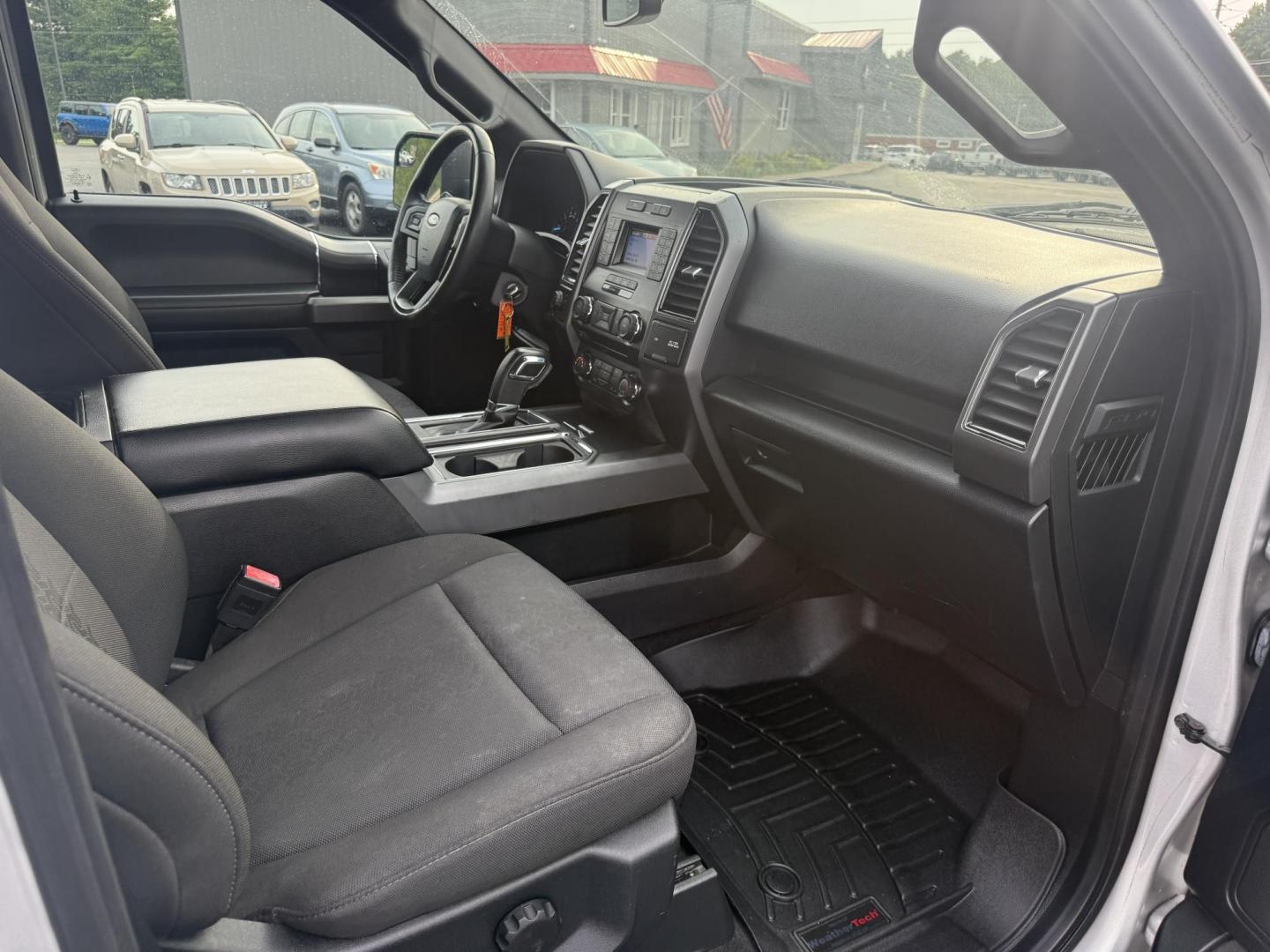 2018 Silver /Black Ford F-150 XLT SuperCrew 5.5-ft. Bed 4WD (1FTEW1EP0JK) with an 2.7L V6 DOHC 24V TWIN TURBO engine, 10 Speed Auto transmission, located at 547 E. Main St., Orwell, OH, 44076, (440) 437-5893, 41.535435, -80.847855 - This One Owner 2018 Ford F-150 is from Florida and it really shows underneath. Powered by Ford's incredible 2.7 Twin Turbo EcoBoost V6 engine and a 10 speed automatic transmission this truck will tow up to 7,600 pounds while achieving a respectable fuel economy of 24 MPG highway. On the inside you g - Photo#37