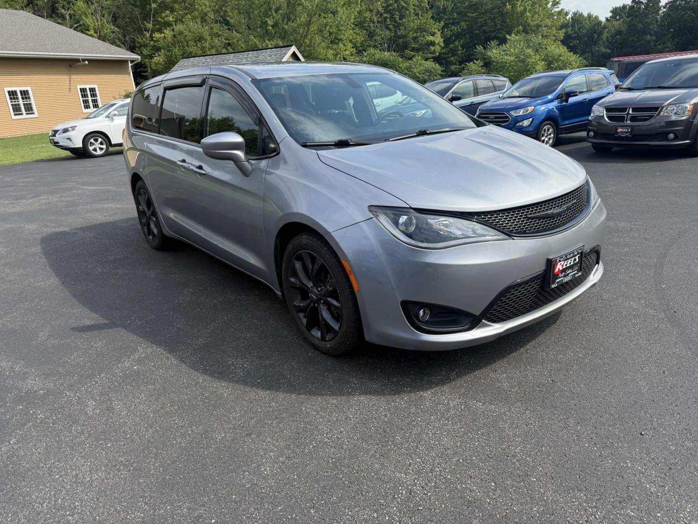 2019 Silver /Black Chrysler Pacifica Touring Plus (2C4RC1FG2KR) with an 3.6L V6 DOHC 24V engine, 9A transmission, located at 547 E. Main St., Orwell, OH, 44076, (440) 437-5893, 41.535435, -80.847855 - This 2019 Chrysler Pacifica Touring Plus with the 3.6 Pentastar V6 engine and 9-speed automatic transmission offers a versatile and comfortable family vehicle, achieving around 28 MPG highway. It features a power driver’s seat, a 7.0-inch touchscreen with Apple CarPlay and Android Auto, tri-zone a - Photo#2