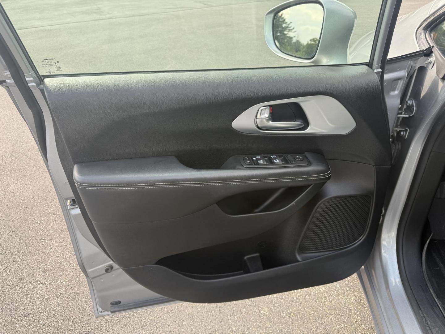 2019 Silver /Black Chrysler Pacifica Touring Plus (2C4RC1FG2KR) with an 3.6L V6 DOHC 24V engine, 9A transmission, located at 547 E. Main St., Orwell, OH, 44076, (440) 437-5893, 41.535435, -80.847855 - This 2019 Chrysler Pacifica Touring Plus with the 3.6 Pentastar V6 engine and 9-speed automatic transmission offers a versatile and comfortable family vehicle, achieving around 28 MPG highway. It features a power driver’s seat, a 7.0-inch touchscreen with Apple CarPlay and Android Auto, tri-zone a - Photo#15
