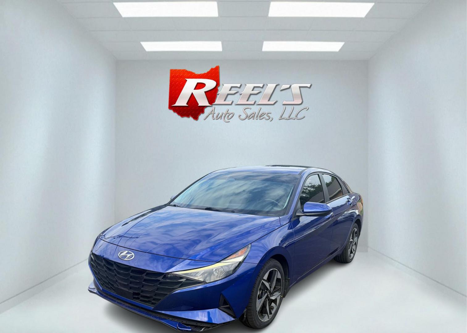 2023 Blue /Black Hyundai Elantra SEL (KMHLS4AGXPU) with an 2.0L I4 DOHC 16V engine, Automatic transmission, located at 547 E. Main St., Orwell, OH, 44076, (440) 437-5893, 41.535435, -80.847855 - One Owner 2023 Hyundai Elantra SEL – Modern Efficiency, Smart Technology, and Total Peace of Mind Drive into the future with this 2023 Hyundai Elantra SEL—a sedan that combines striking style, incredible efficiency, and the latest in advanced safety and tech features. Powered by a fuel-sippin - Photo#0