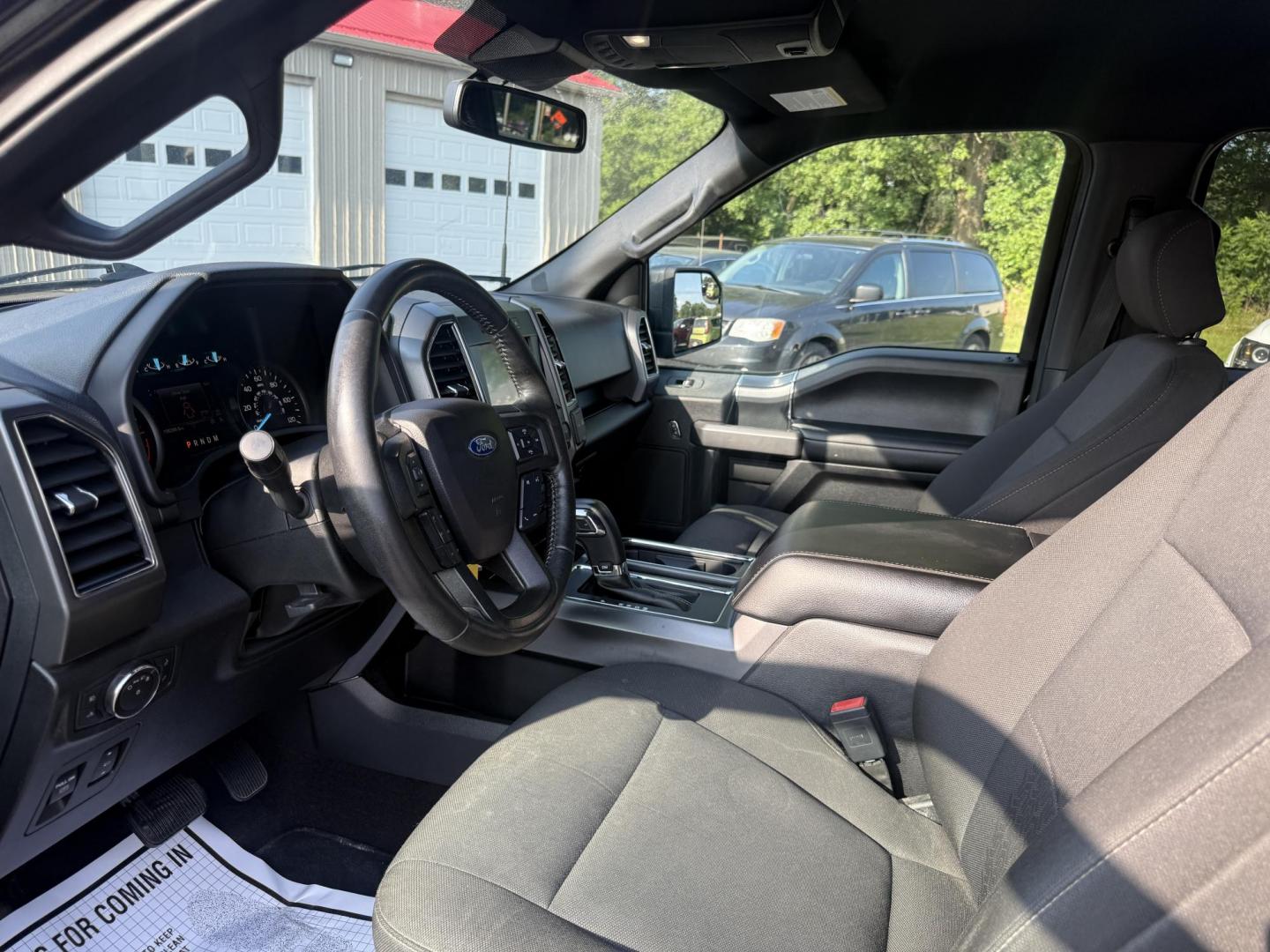 2020 Black /Black Ford F-150 XLT SuperCrew 5.5-ft. Bed 4WD (1FTEW1E43LF) with an 3.5L V6 TWIN TURBO engine, 10 Speed Auto transmission, located at 547 E. Main St., Orwell, OH, 44076, (440) 437-5893, 41.535435, -80.847855 - This 2020 Ford F-150 XLT Crew Cab 4WD with the 3.5L twin-turbo EcoBoost V6 engine and 10-speed automatic transmission offers impressive capability and technology, including a 10,500-pound towing capacity, 375 horsepower, and 470 lb-ft of torque, with selectable driving modes and a locking rear diffe - Photo#19