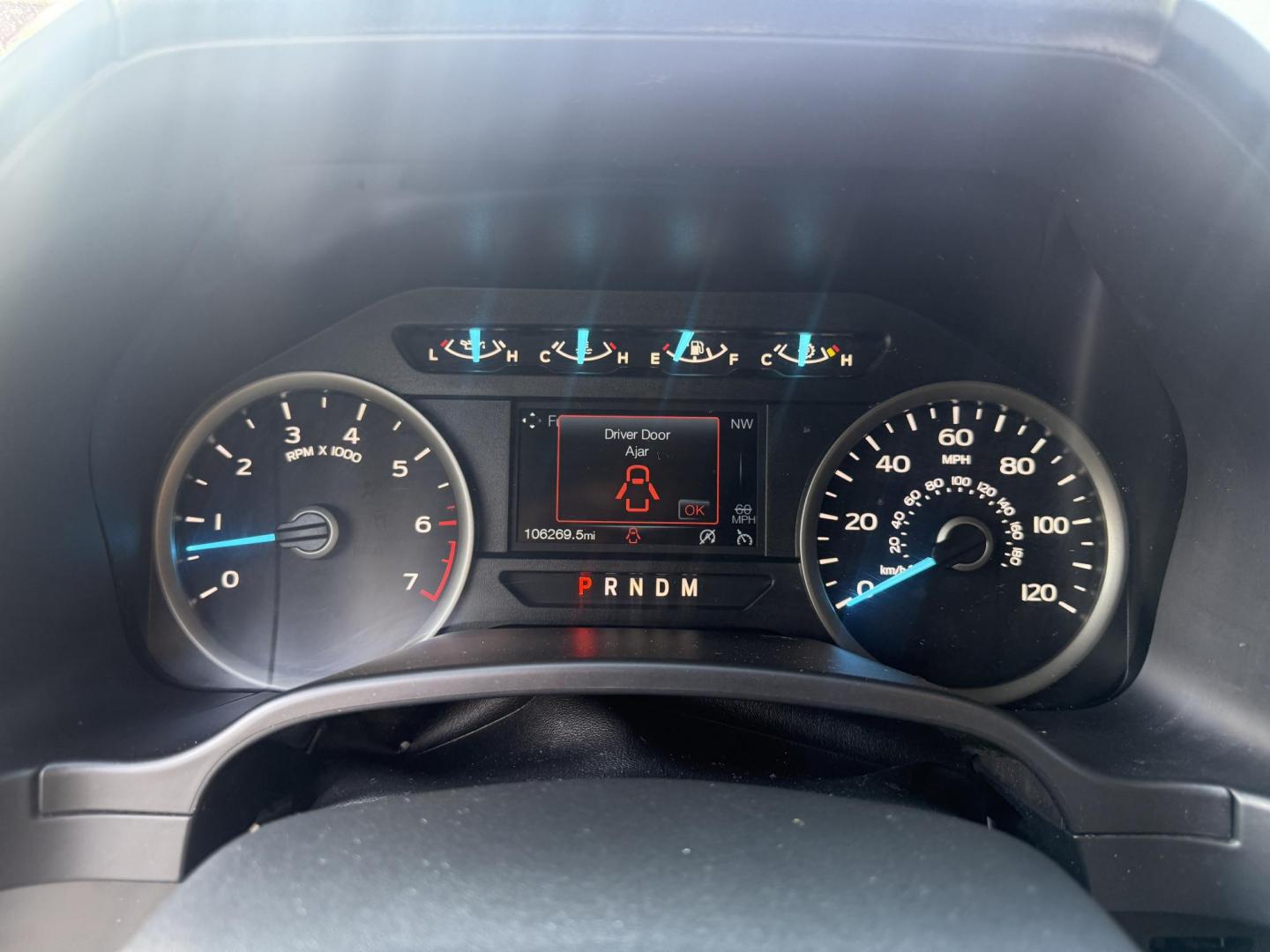2020 Black /Black Ford F-150 XLT SuperCrew 5.5-ft. Bed 4WD (1FTEW1E43LF) with an 3.5L V6 TWIN TURBO engine, 10 Speed Auto transmission, located at 547 E. Main St., Orwell, OH, 44076, (440) 437-5893, 41.535435, -80.847855 - This 2020 Ford F-150 XLT Crew Cab 4WD with the 3.5L twin-turbo EcoBoost V6 engine and 10-speed automatic transmission offers impressive capability and technology, including a 10,500-pound towing capacity, 375 horsepower, and 470 lb-ft of torque, with selectable driving modes and a locking rear diffe - Photo#26