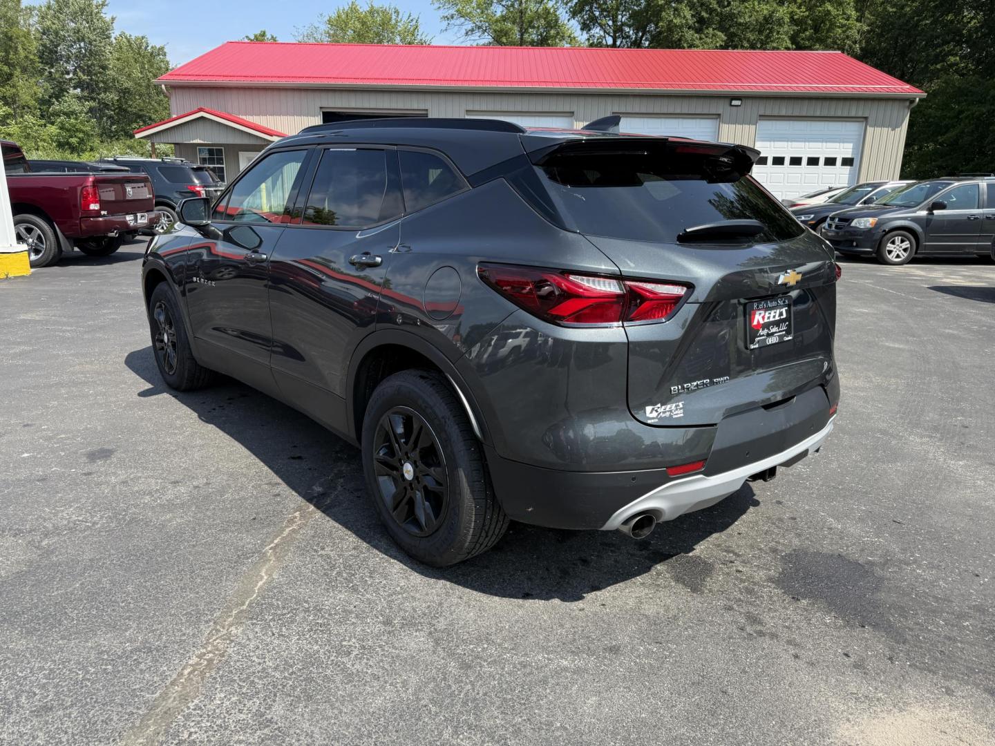 2020 Gray /Black Chevrolet Blazer 2LT AWD (3GNKBHRS9LS) with an 3.6L V6 DOHC 24V engine, 9A transmission, located at 547 E. Main St., Orwell, OH, 44076, (440) 437-5893, 41.535435, -80.847855 - This 2020 Chevrolet Blazer 2LT AWD is a sporty midsize SUV powered by a 3.6L V6 engine and 9-speed automatic transmission, delivering a robust 0-60 mph time of 6.1 seconds and a 4,500-pound towing capacity. It features a power driver’s seat, heated front seats, dual-zone automatic climate control, - Photo#10