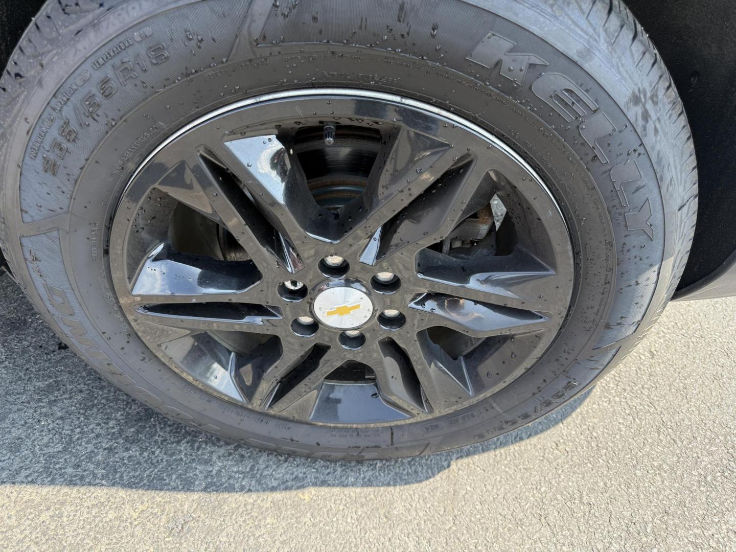 2020 Gray /Black Chevrolet Blazer 2LT AWD (3GNKBHRS9LS) with an 3.6L V6 DOHC 24V engine, 9A transmission, located at 547 E. Main St., Orwell, OH, 44076, (440) 437-5893, 41.535435, -80.847855 - This 2020 Chevrolet Blazer 2LT AWD is a sporty midsize SUV powered by a 3.6L V6 engine and 9-speed automatic transmission, delivering a robust 0-60 mph time of 6.1 seconds and a 4,500-pound towing capacity. It features a power driver’s seat, heated front seats, dual-zone automatic climate control, - Photo#12