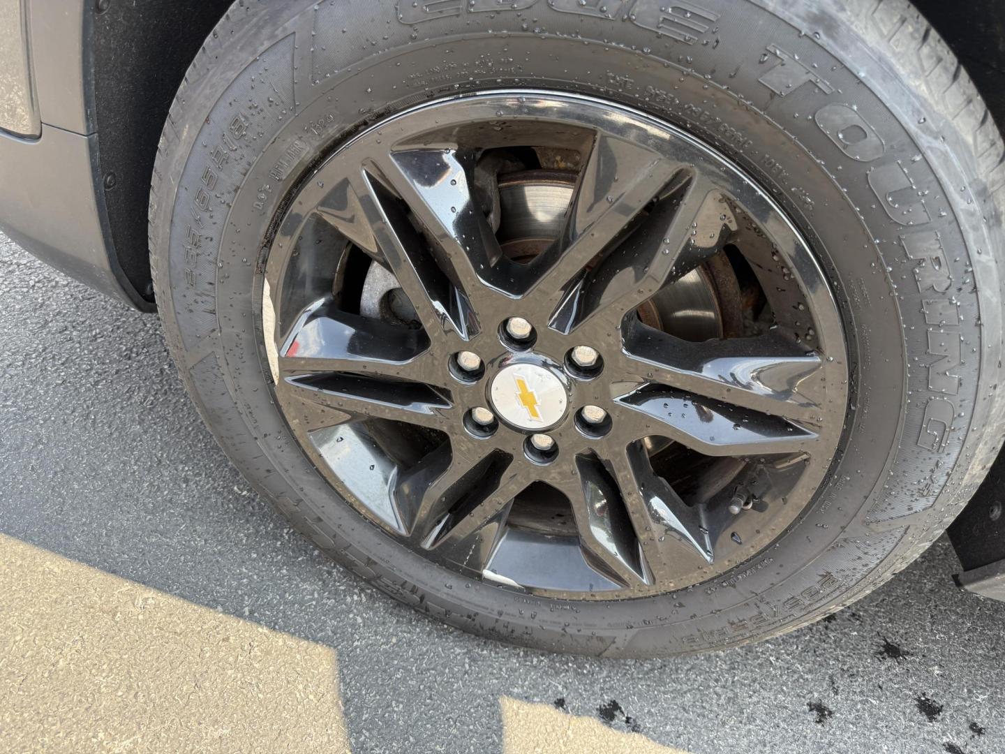 2020 Gray /Black Chevrolet Blazer 2LT AWD (3GNKBHRS9LS) with an 3.6L V6 DOHC 24V engine, 9A transmission, located at 547 E. Main St., Orwell, OH, 44076, (440) 437-5893, 41.535435, -80.847855 - This 2020 Chevrolet Blazer 2LT AWD is a sporty midsize SUV powered by a 3.6L V6 engine and 9-speed automatic transmission, delivering a robust 0-60 mph time of 6.1 seconds and a 4,500-pound towing capacity. It features a power driver’s seat, heated front seats, dual-zone automatic climate control, - Photo#14