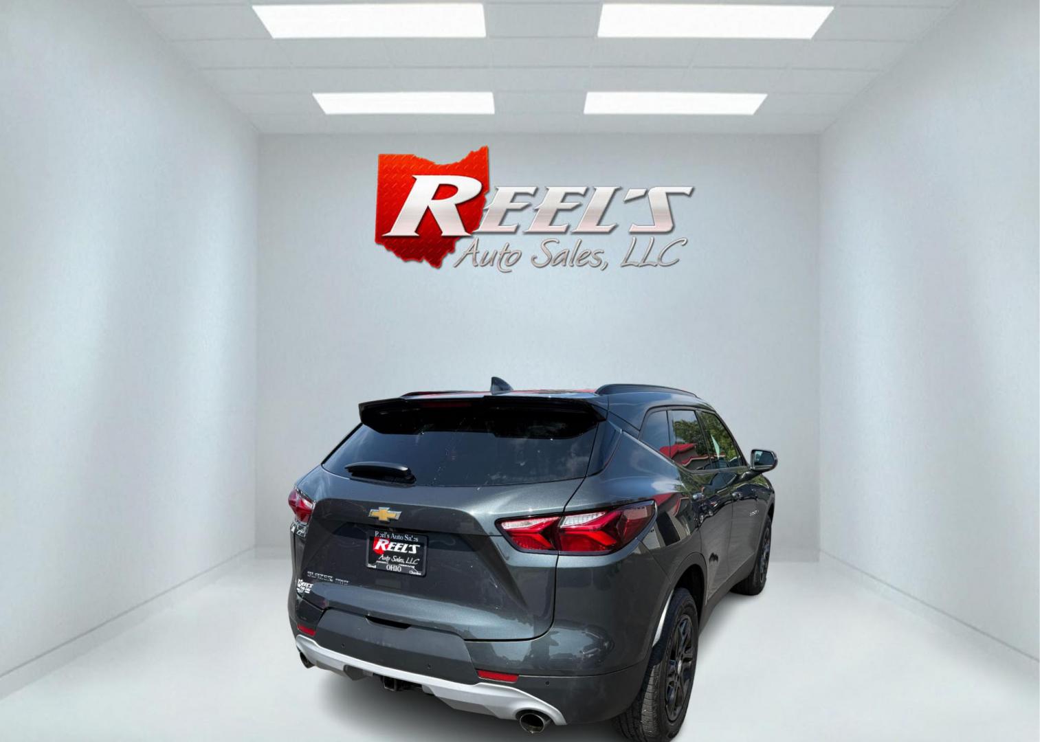 2020 Gray /Black Chevrolet Blazer 2LT AWD (3GNKBHRS9LS) with an 3.6L V6 DOHC 24V engine, Automatic transmission, located at 547 E. Main St., Orwell, OH, 44076, (440) 437-5893, 41.535435, -80.847855 - 2020 Chevrolet Blazer LT AWD – Bold Performance, Advanced Safety, and Premium Comfort Elevate your drive with the dynamic style and confidence of this 2020 Chevrolet Blazer LT AWD. Under the hood, the powerful 3.6L V6 engine and advanced 9-speed automatic transmission deliver exhilarating perfo - Photo#7