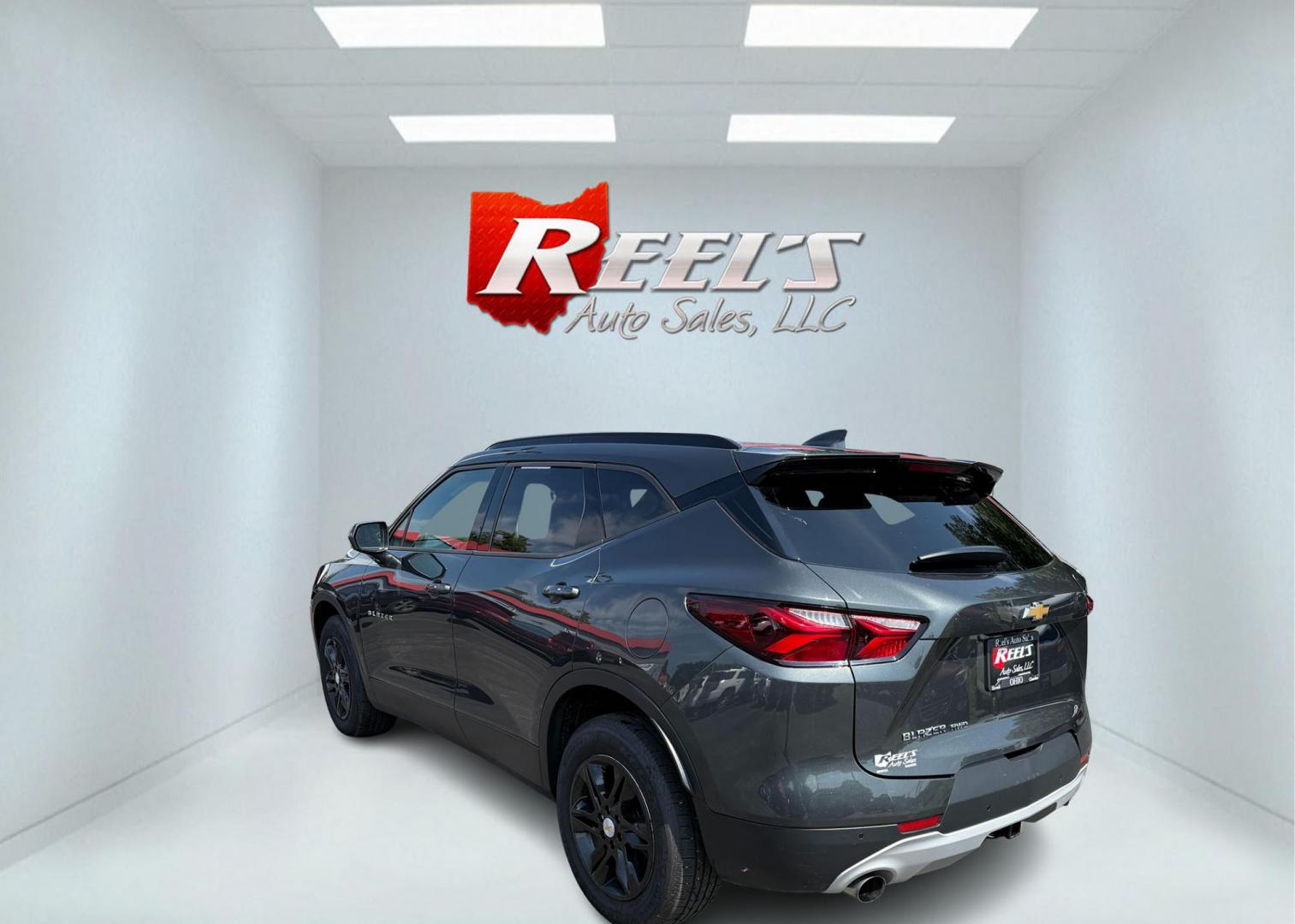 2020 Gray /Black Chevrolet Blazer 2LT AWD (3GNKBHRS9LS) with an 3.6L V6 DOHC 24V engine, Automatic transmission, located at 547 E. Main St., Orwell, OH, 44076, (440) 437-5893, 41.535435, -80.847855 - 2020 Chevrolet Blazer LT AWD – Bold Performance, Advanced Safety, and Premium Comfort Elevate your drive with the dynamic style and confidence of this 2020 Chevrolet Blazer LT AWD. Under the hood, the powerful 3.6L V6 engine and advanced 9-speed automatic transmission deliver exhilarating perfo - Photo#10