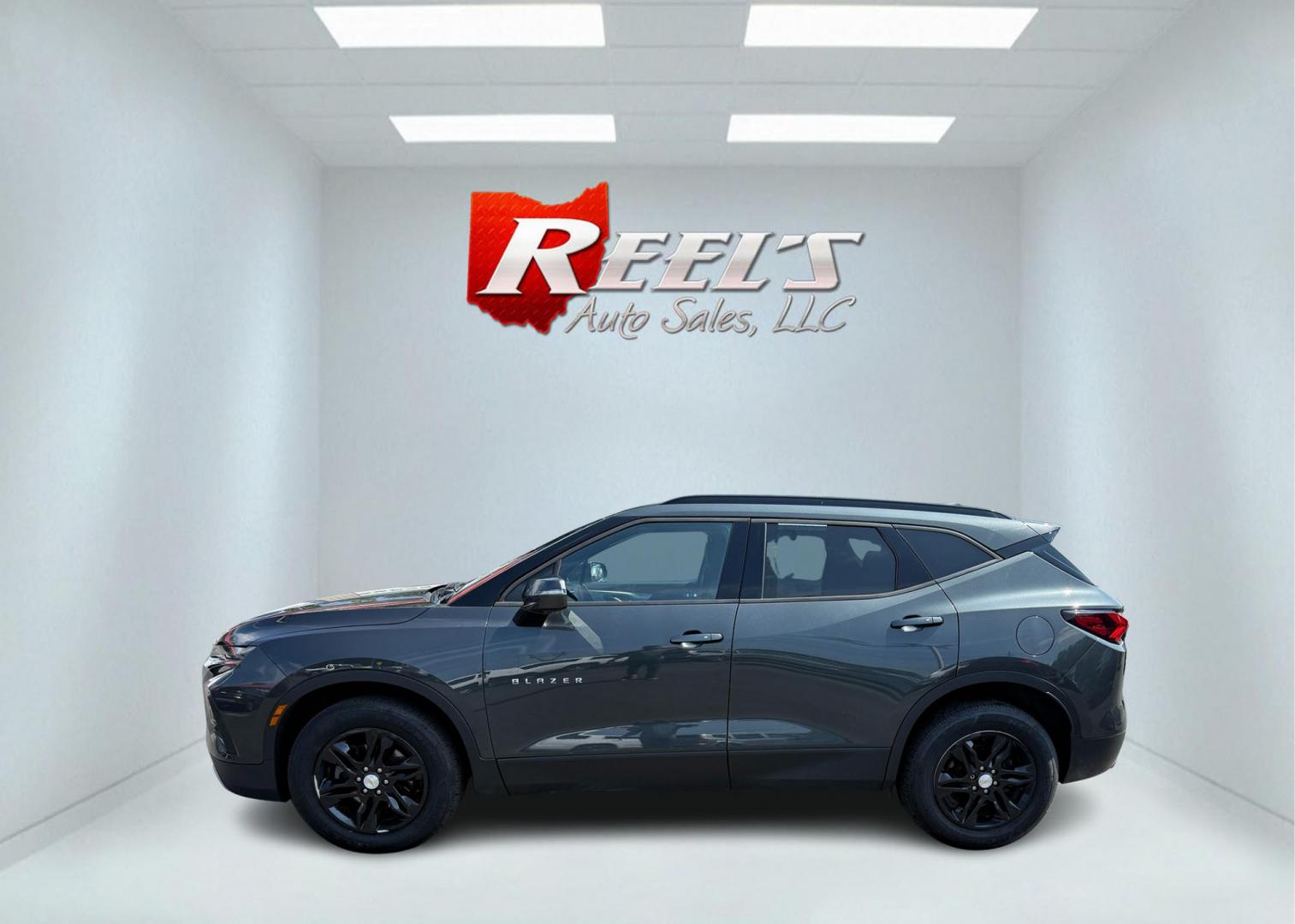 2020 Gray /Black Chevrolet Blazer 2LT AWD (3GNKBHRS9LS) with an 3.6L V6 DOHC 24V engine, Automatic transmission, located at 547 E. Main St., Orwell, OH, 44076, (440) 437-5893, 41.535435, -80.847855 - 2020 Chevrolet Blazer LT AWD – Bold Performance, Advanced Safety, and Premium Comfort Elevate your drive with the dynamic style and confidence of this 2020 Chevrolet Blazer LT AWD. Under the hood, the powerful 3.6L V6 engine and advanced 9-speed automatic transmission deliver exhilarating perfo - Photo#13