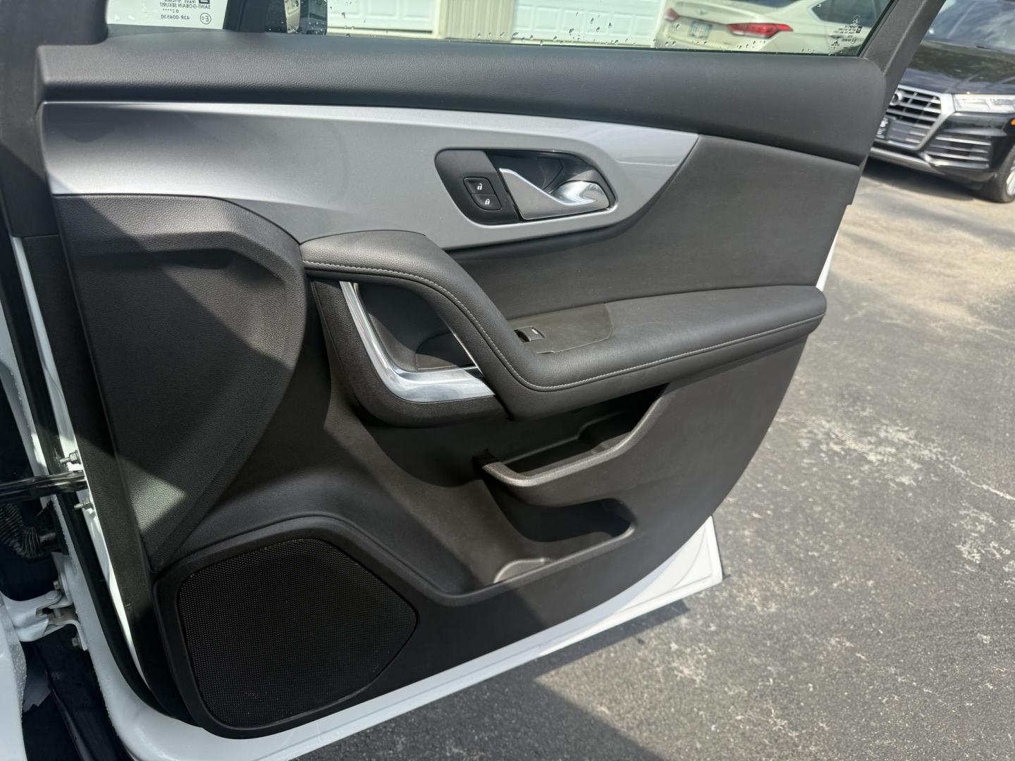 2021 White /Black Chevrolet Blazer 2LT AWD (3GNKBHRS1MS) with an 3.6L V6 DOHC 24V engine, 9A transmission, located at 547 E. Main St., Orwell, OH, 44076, (440) 437-5893, 41.535435, -80.847855 - This 2021 Chevrolet Blazer 2LT AWD is a sporty midsize SUV powered by a 3.6L V6 engine and 9-speed automatic transmission, delivering a robust 0-60 mph time of 6.1 seconds and a 4,500-pound towing capacity. It features a power driver’s seat, heated front seats, dual-zone automatic climate control, - Photo#45